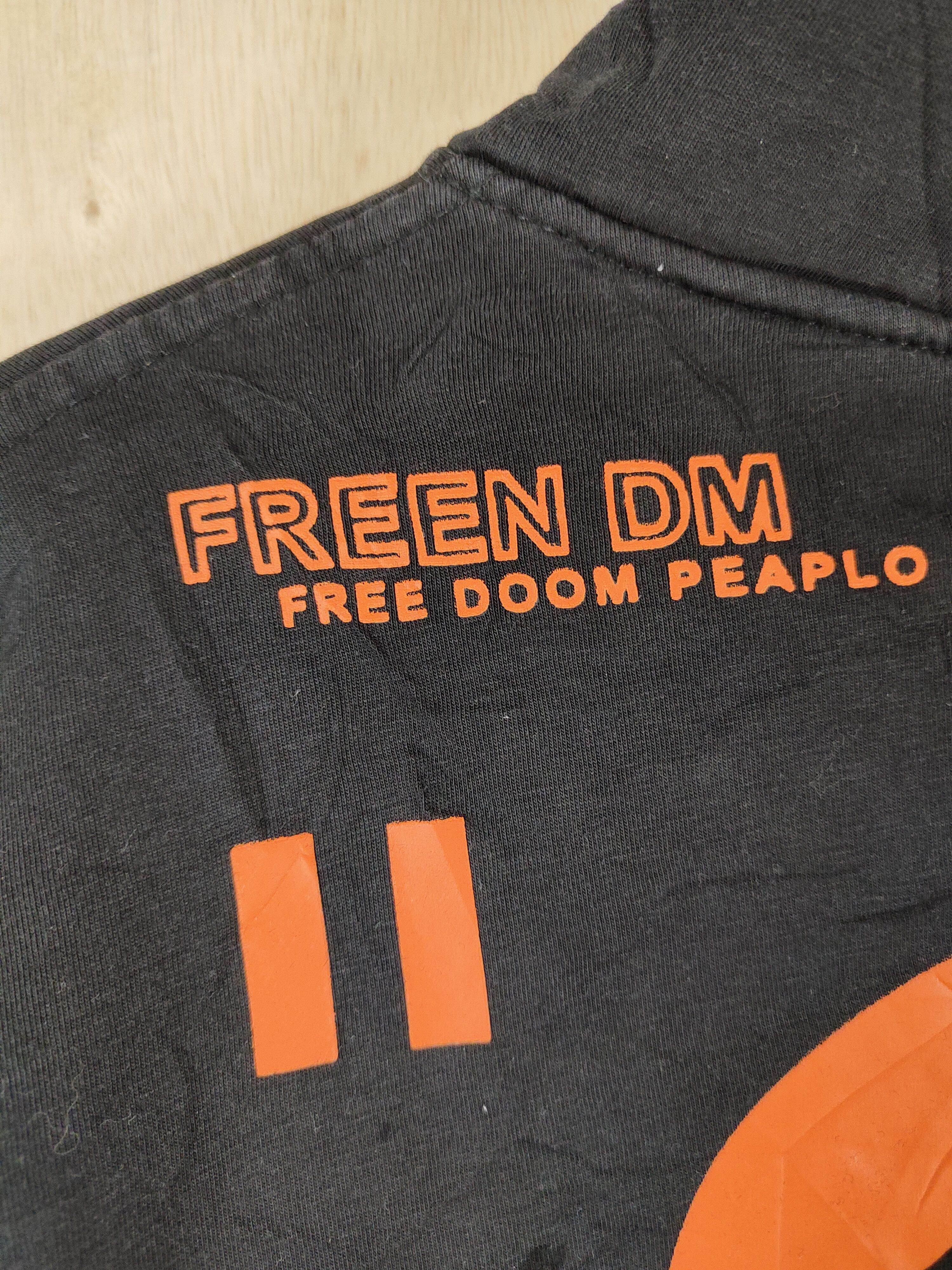 Japanese Brand Japan freen doom peaple Black Sweatshirts #S2627 Size US L / EU 52-54 / 3 - 5 Thumbnail