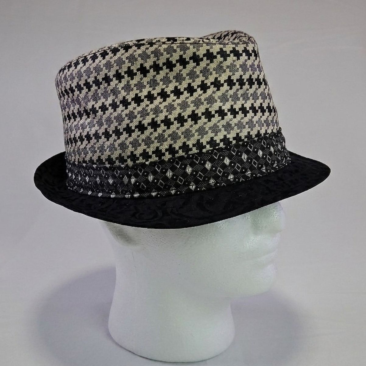 Robert Graham Robert Graham Trilby Fedora 100% Silk Hat Houndstooth Black Size ONE SIZE - 1 Thumbnail