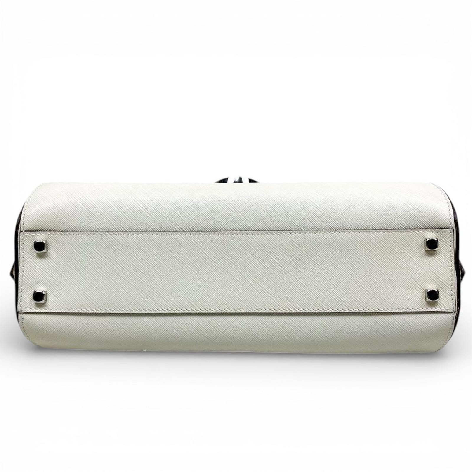 Salvatore Ferragamo Salvatore Ferragamo - White Leather Cylindrical Shoulder Bag Size ONE SIZE - 5 Thumbnail