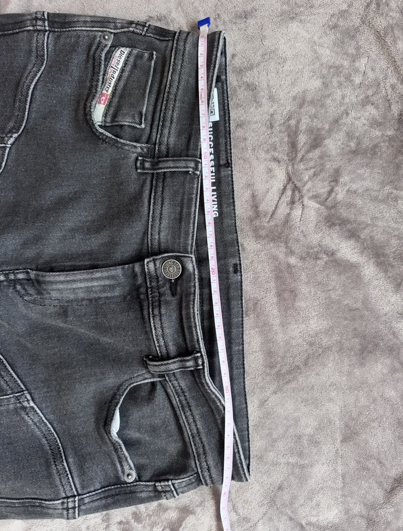 Diesel Diesel 1984 Slandy High-Waist Skinny Jeans in Black Size 30" / US 8 / IT 44 - 9 Thumbnail