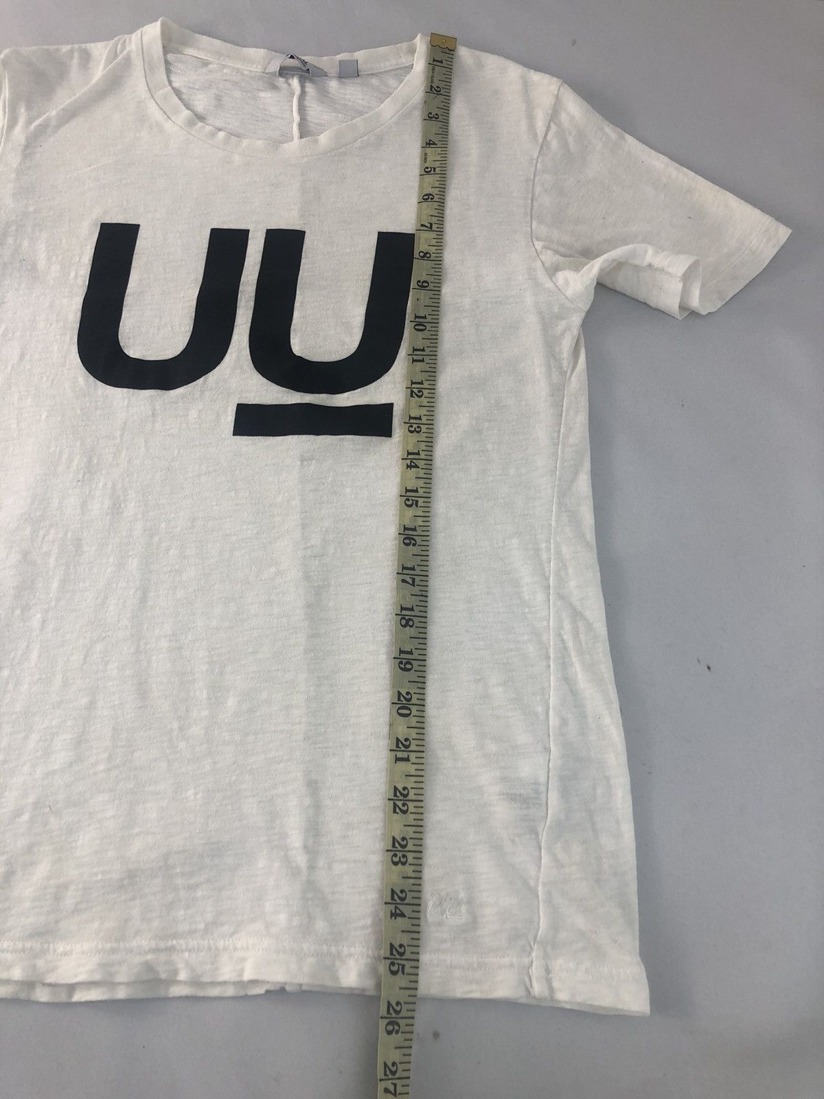 Undercover × Uniqlo Undercover X Uniqlo Tee UU Big Logo Japanese Brand Size US S / EU 44-46 / 1 - 8 Thumbnail