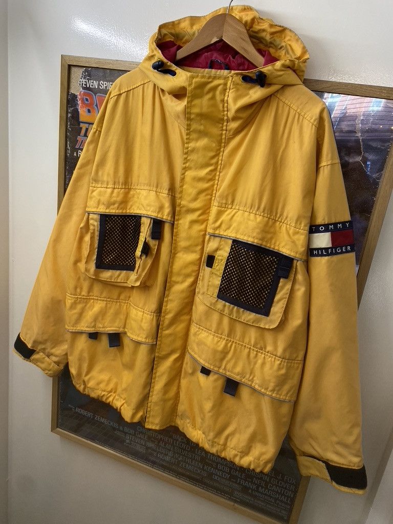 Tommy Hilfiger 90s Vintage Tommy Hilfiger Outdoor Expedition Sailing Jacket Size US L / EU 52-54 / 3 - 5 Thumbnail