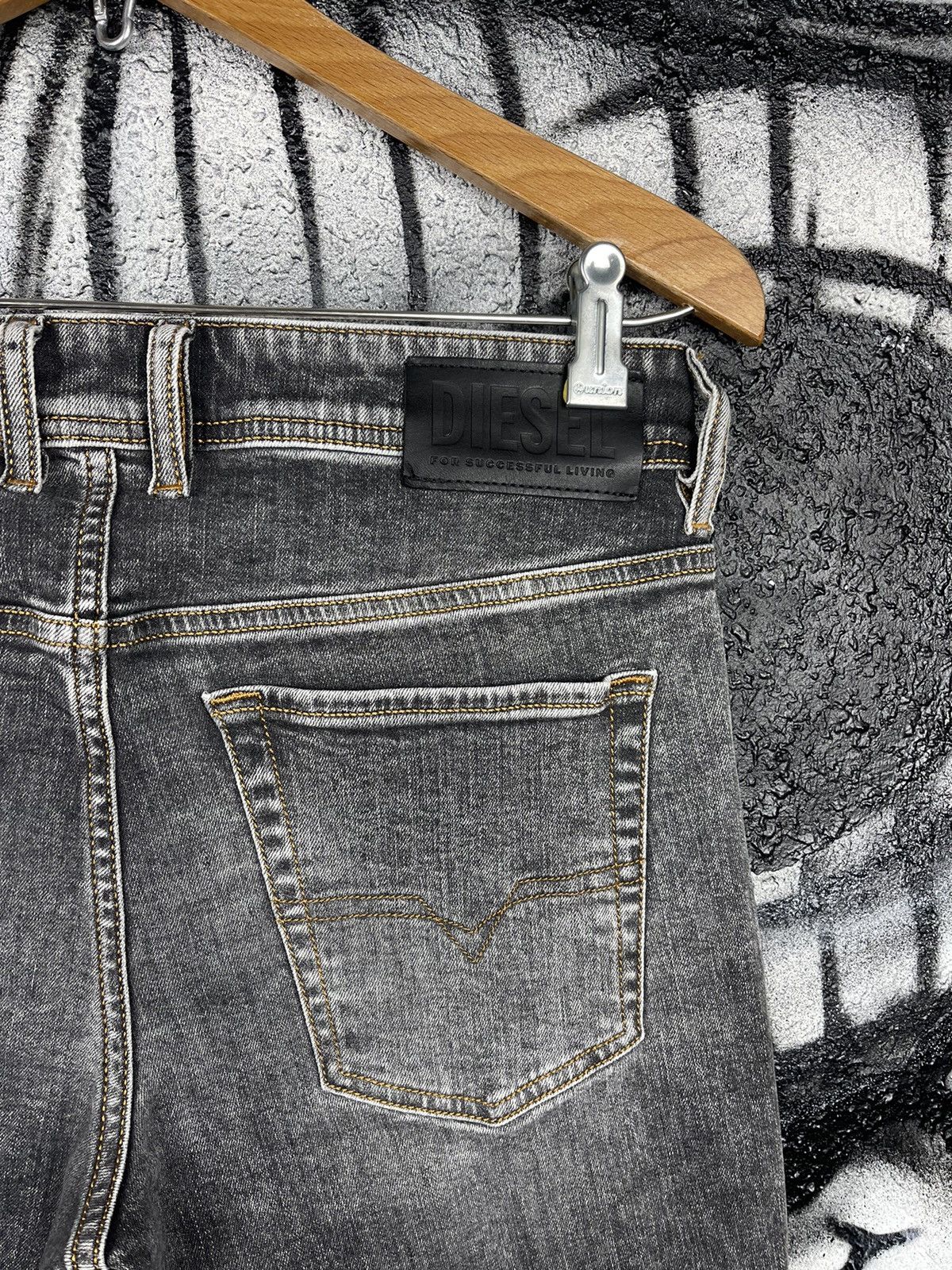 Diesel Diesel Sleenker Skinny Denim Jeans Men’s Size W30 L32 Size US 30 / EU 46 - 10 Thumbnail
