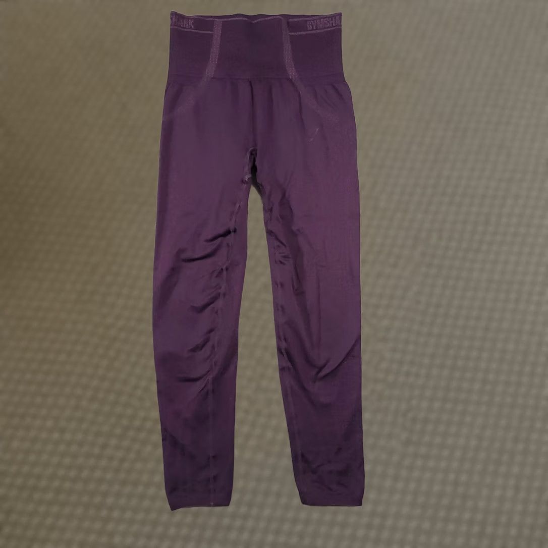 Gymshark Gymshark Capri Leggings Womens XS Purple Compression Logo Seamless Yoga Athletic Size 26" / US 2 / IT 38 - 1 Thumbnail