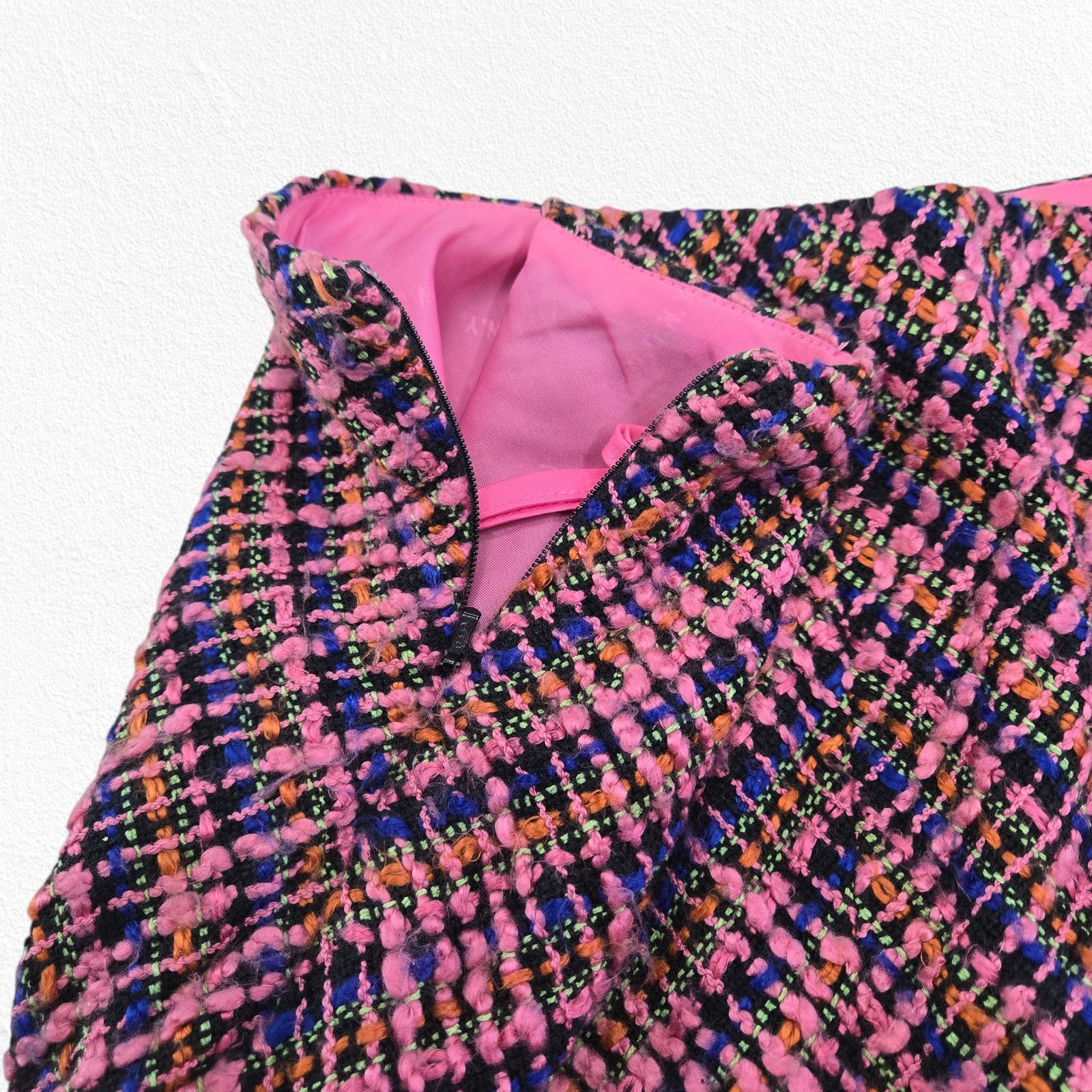 Vintage Y2K Pink Tweed Fringe Skirt Silk Blend Size 8 Size 30" / US 8 / IT 44 - 8 Thumbnail