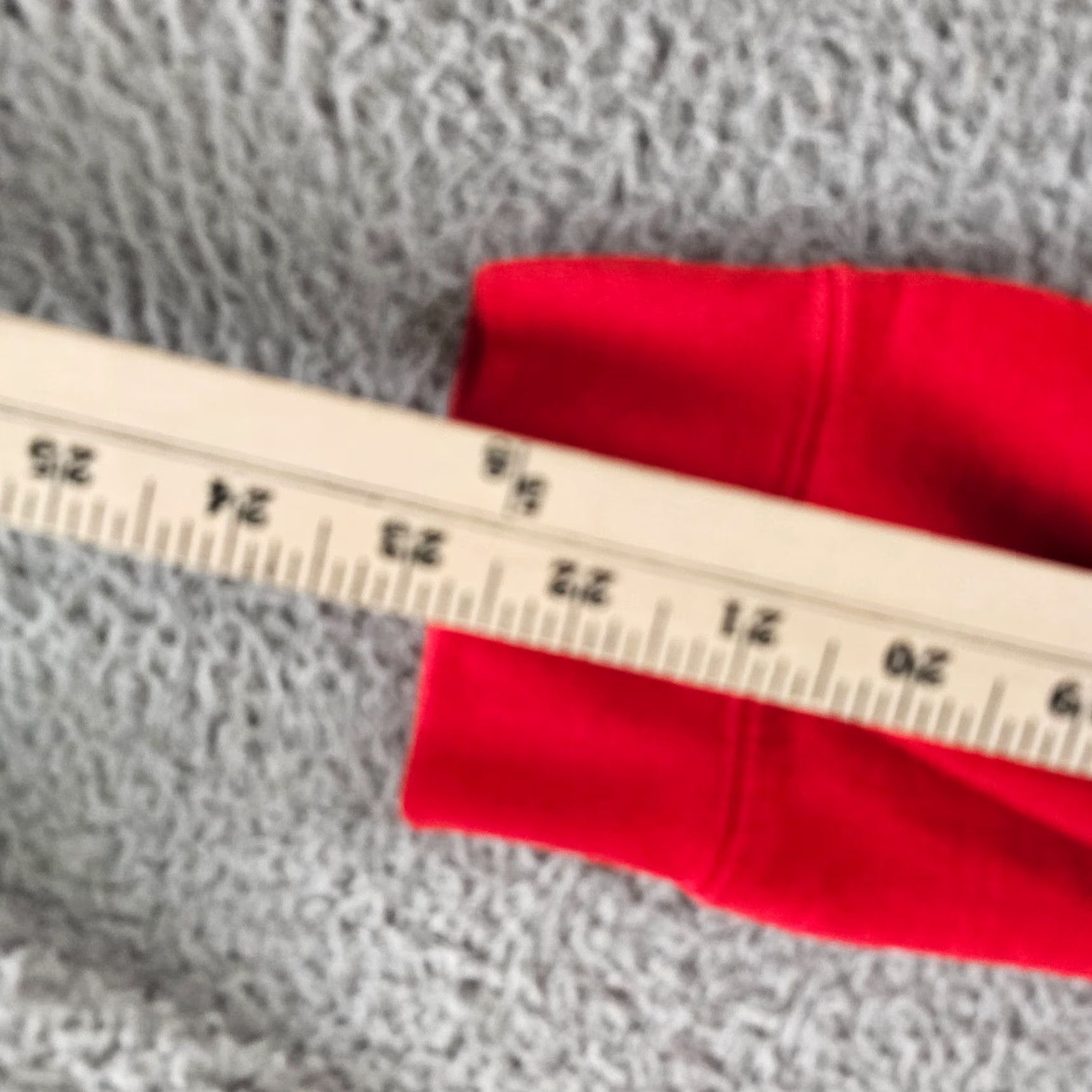Disney Disney Sweatshirt Womens Medium Amour Love Print Fleece Minnie Mouse Logo Graphic Disney Size M / US 6-8 / IT 42-44 - 7 Thumbnail