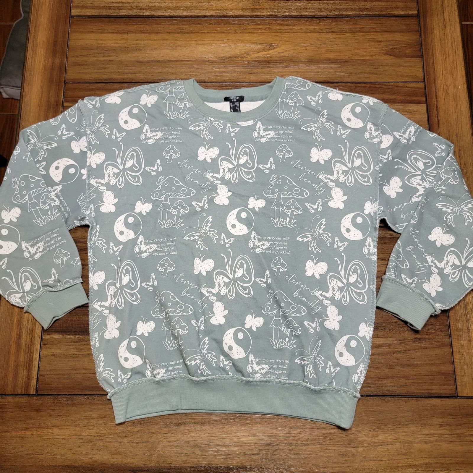 Forever 21 Forever 21 LS Sweatshirt Boho - Adult Med (Kids 13/14) Size M / US 6-8 / IT 42-44 - 1 Thumbnail