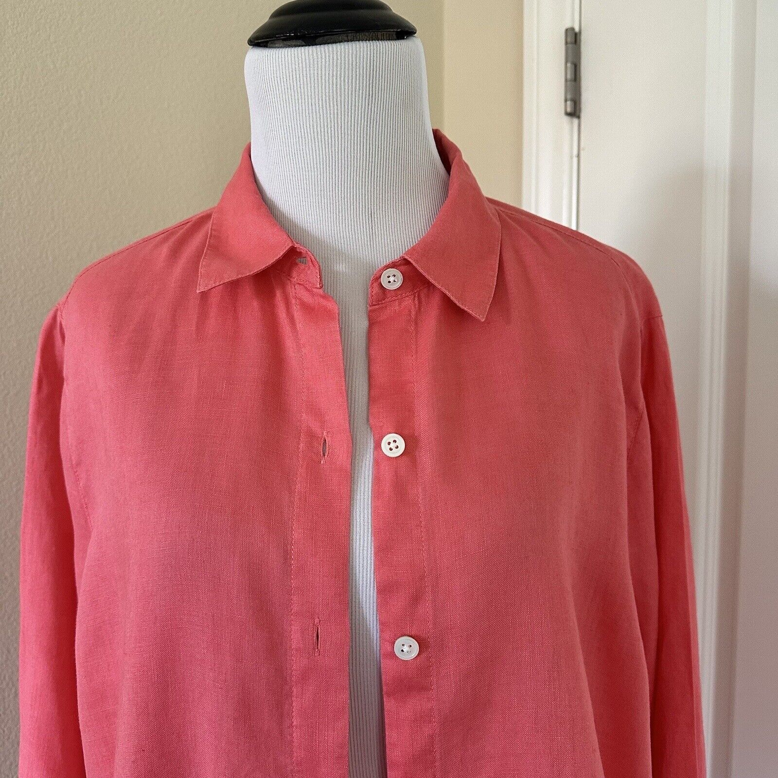 J. Jill J.Jill Women Linen Essential Shirt Button Down Coral Size M Size M / US 6-8 / IT 42-44 - 2 Thumbnail