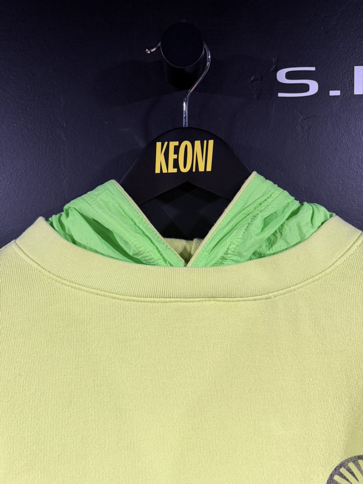 Rhude Rhude Neon Green Layered 2 in 1 Hoodie XL BNWT Size US XL / EU 56 / 4 - 3 Thumbnail