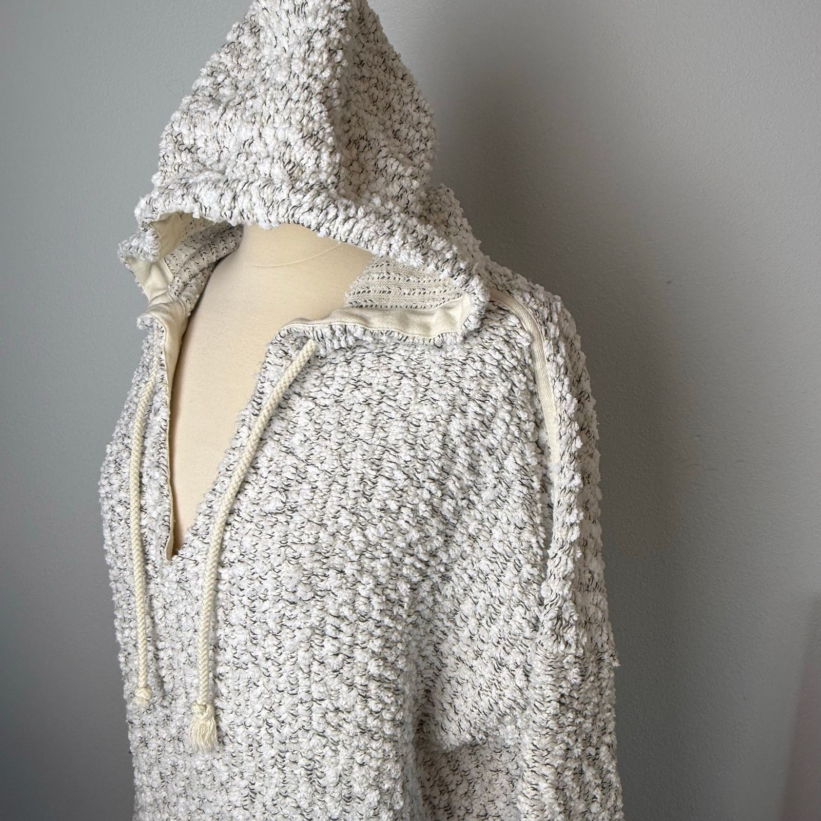 Lou & Grey Lou & Grey Hoodie Sweater, Size Large, Cream/Grey Loft Size L / US 10 / IT 46 - 2 Thumbnail