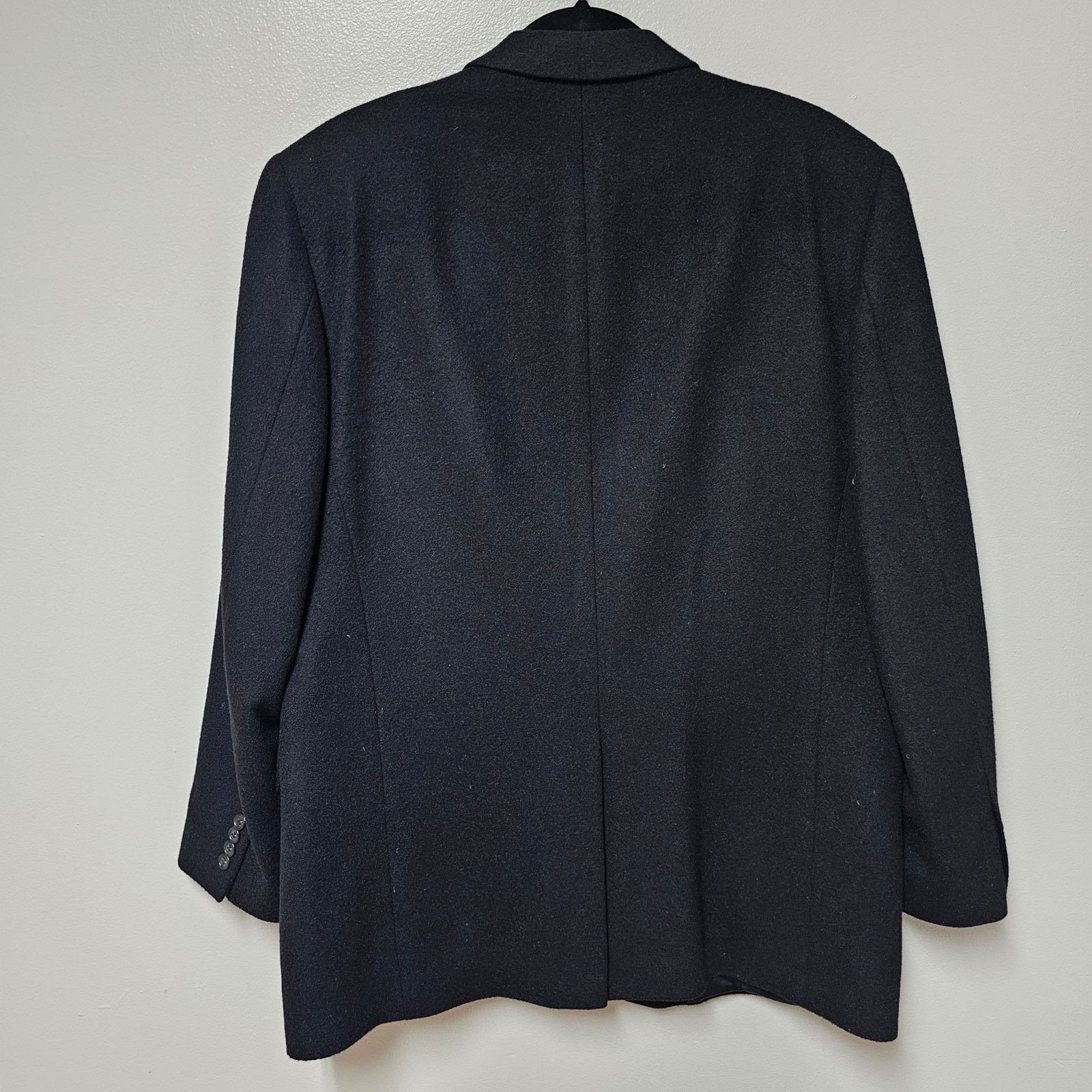 Joseph & Feiss Joseph & Feiss 100% Camelhair Black 2 button blazer 44 Long Size 44L - 3 Thumbnail