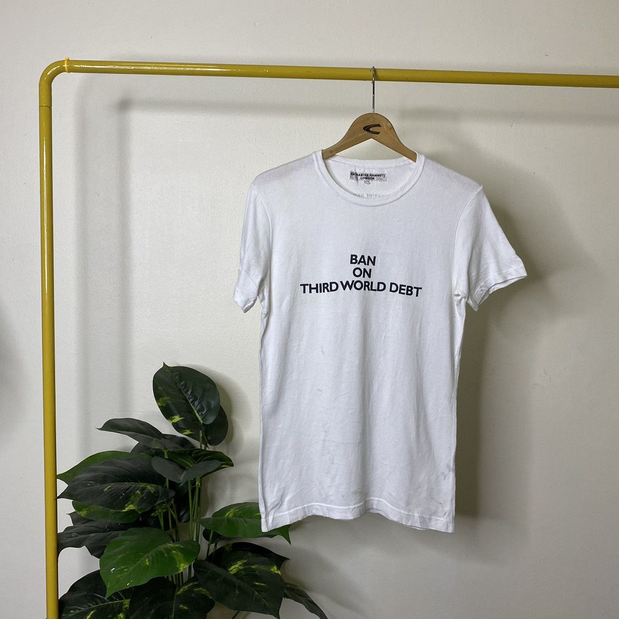 Katharine Hamnett London Katherine Hamnett London Ban On Third World Debt Tee Size US XS / EU 42 / 0 - 1 Thumbnail