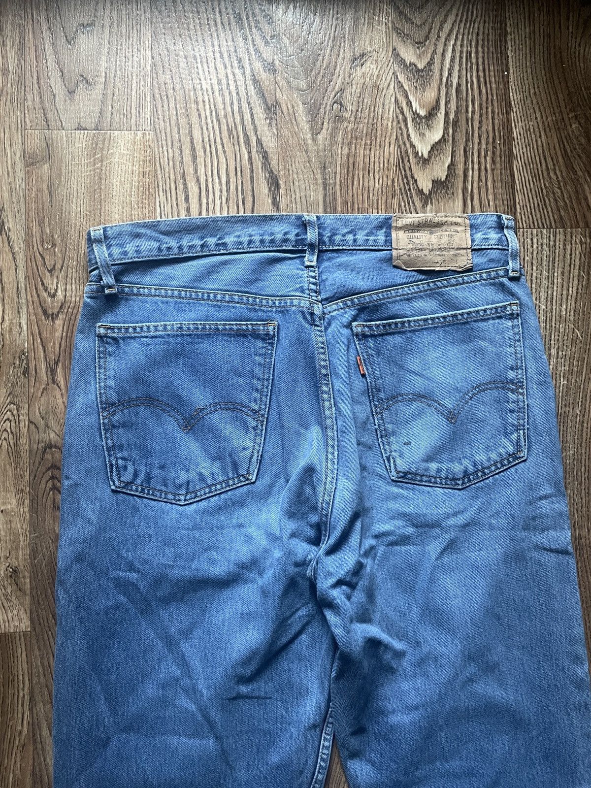 Levi's Vintage Levi’s 615 Baggy Blue Orange tab Faded Jeans Size US 34 / EU 50 - 4 Thumbnail