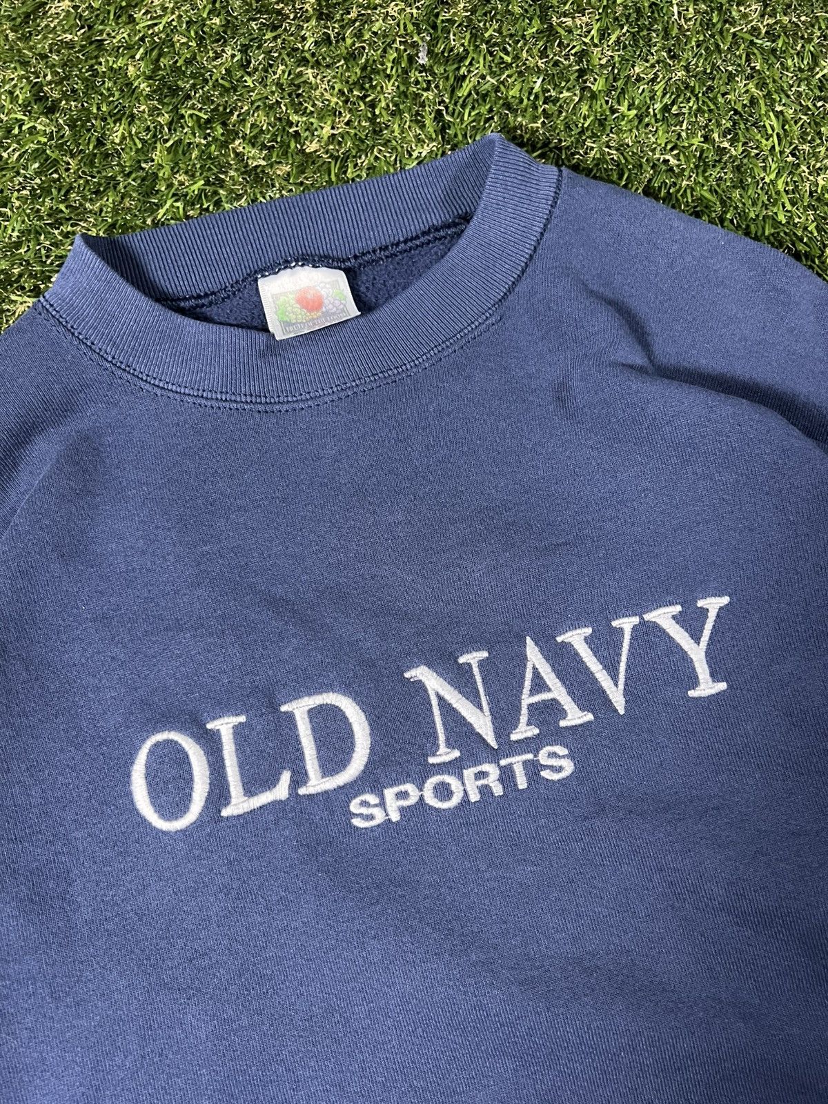 Old Navy Vintage 90s Faded Old Navy Sports Fall Crewneck Sweatshirt Size US L / EU 52-54 / 3 - 2 Thumbnail