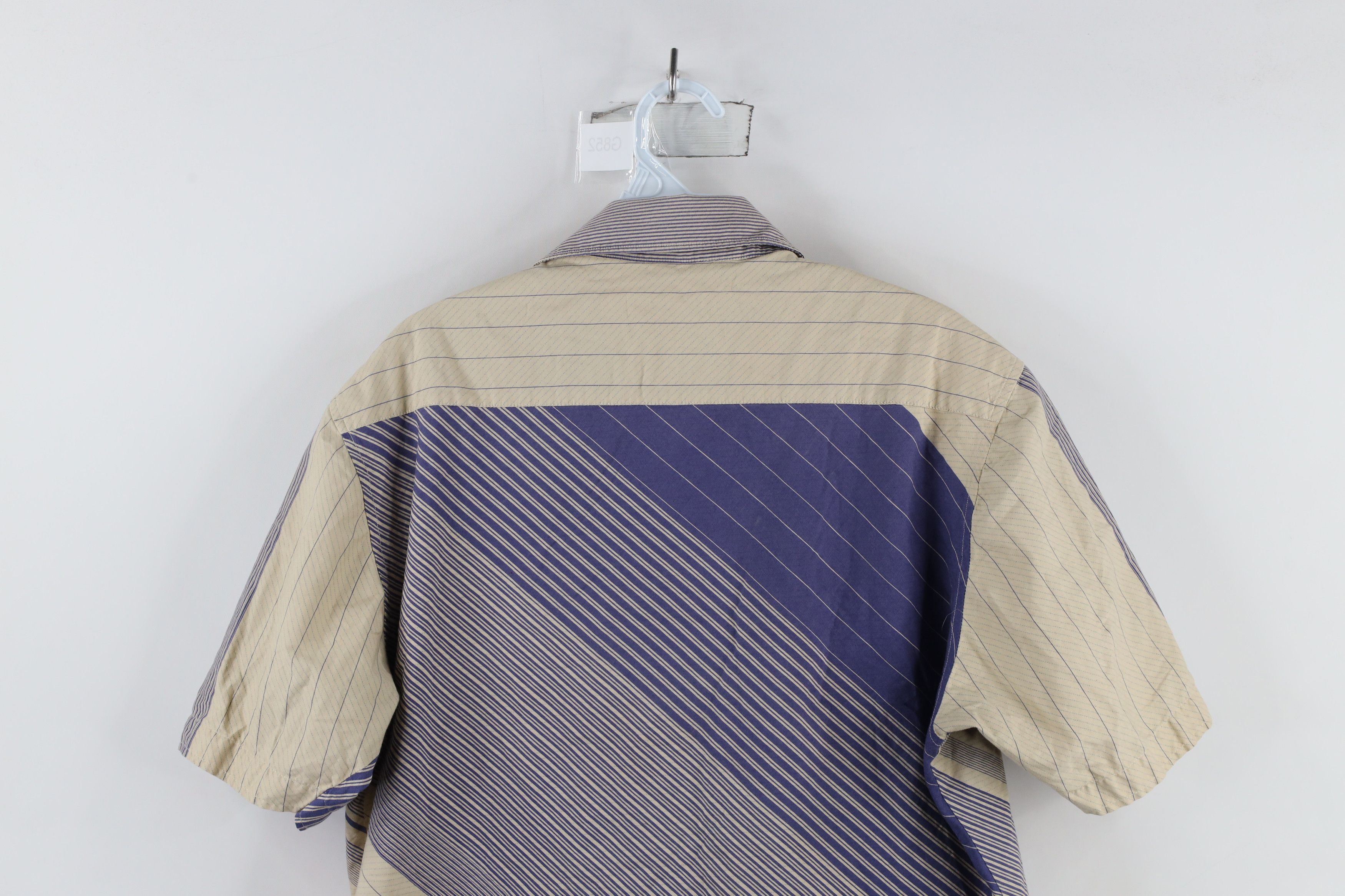 Vintage Vintage Streetwear Block Short Sleeve Collared Button Shirt Size US XXL / EU 58 / 5 - 9 Thumbnail
