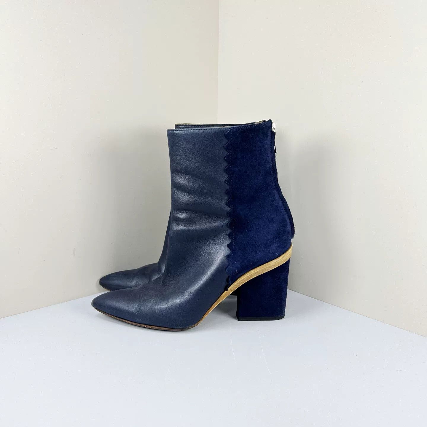 Hermes Hermes Dark Blue Sheepskin Ankle Boots Size US 5 / IT 35 - 1 Thumbnail