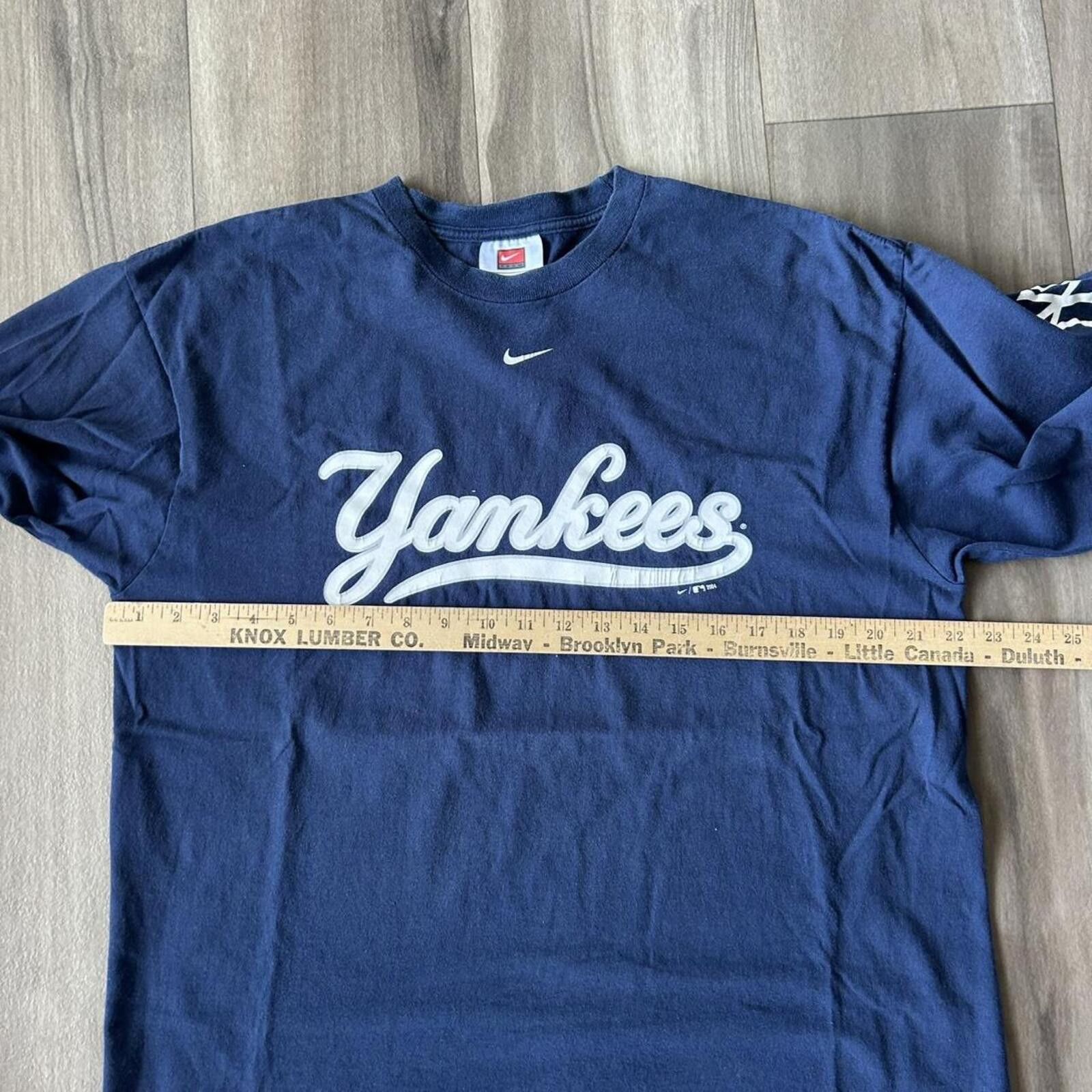 Nike Vintage 90’s Nike New York Yankees MLB t shirt size L Size US L / EU 52-54 / 3 - 5 Thumbnail