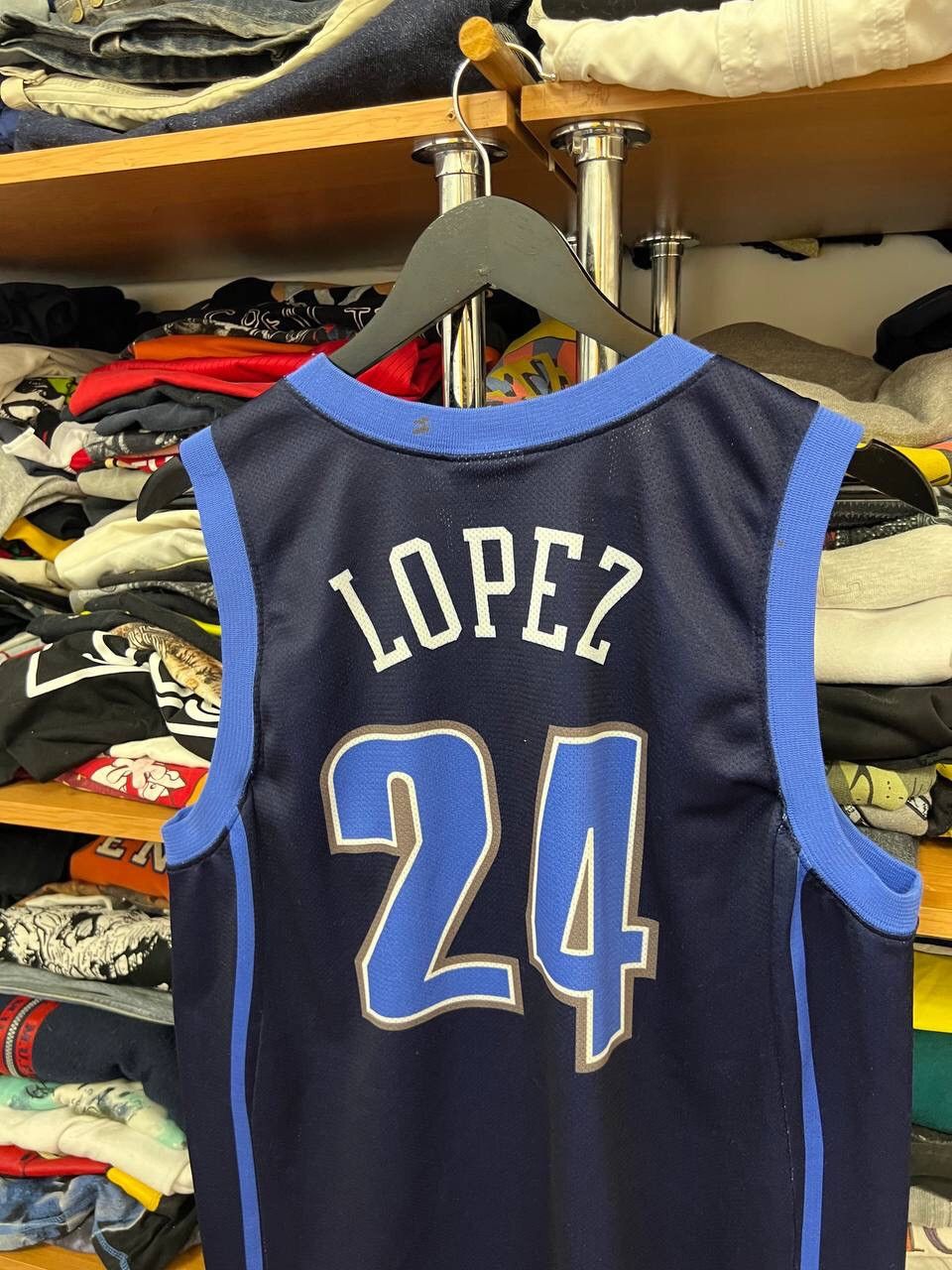 Jersey × NBA × Vintage Champion NBA Utah Jazz Lopez