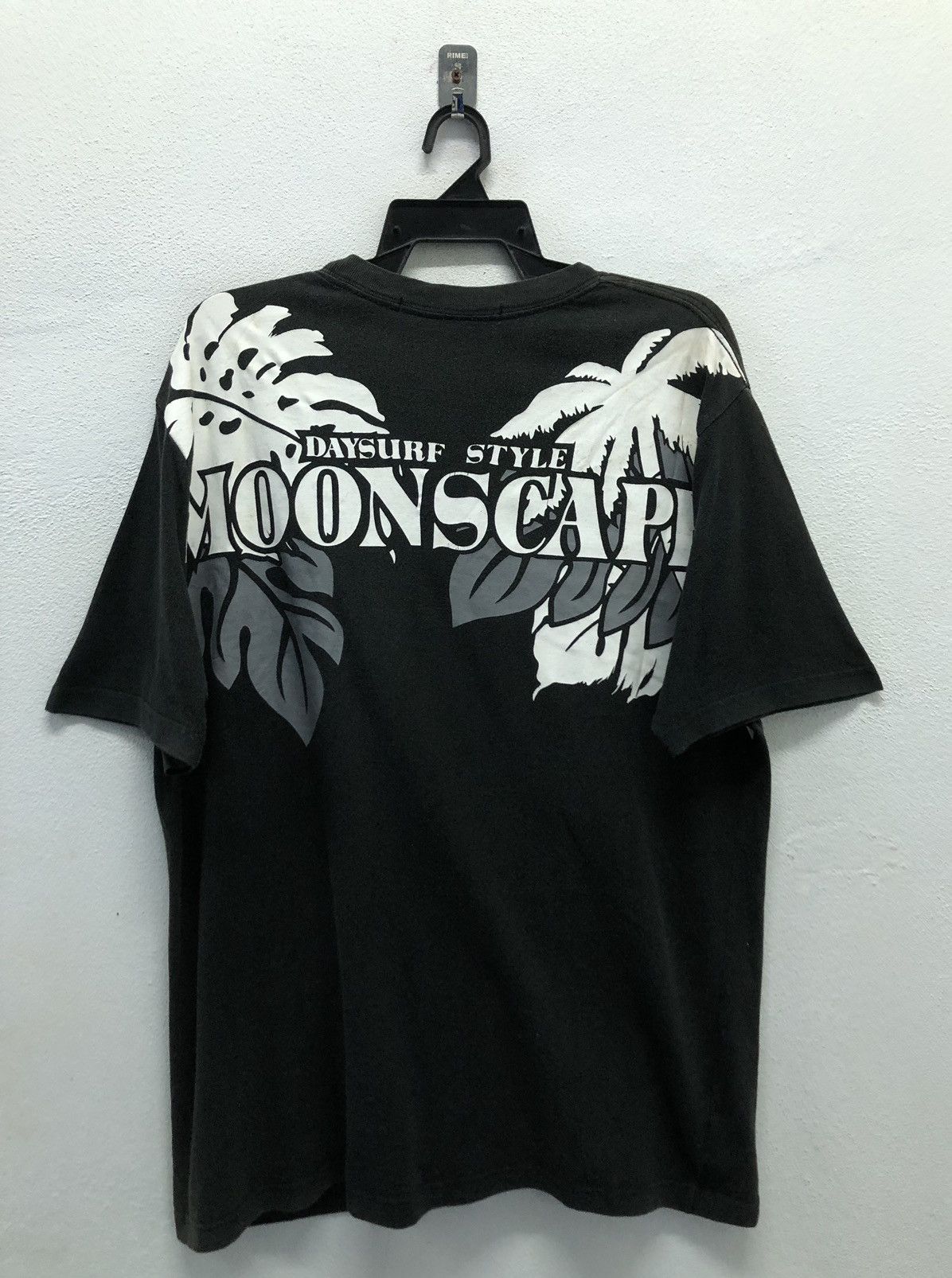 Vintage Vintage MSC Daysurf Style Moonscape T-Shirt Size US XL / EU 56 / 4 - 1 Thumbnail