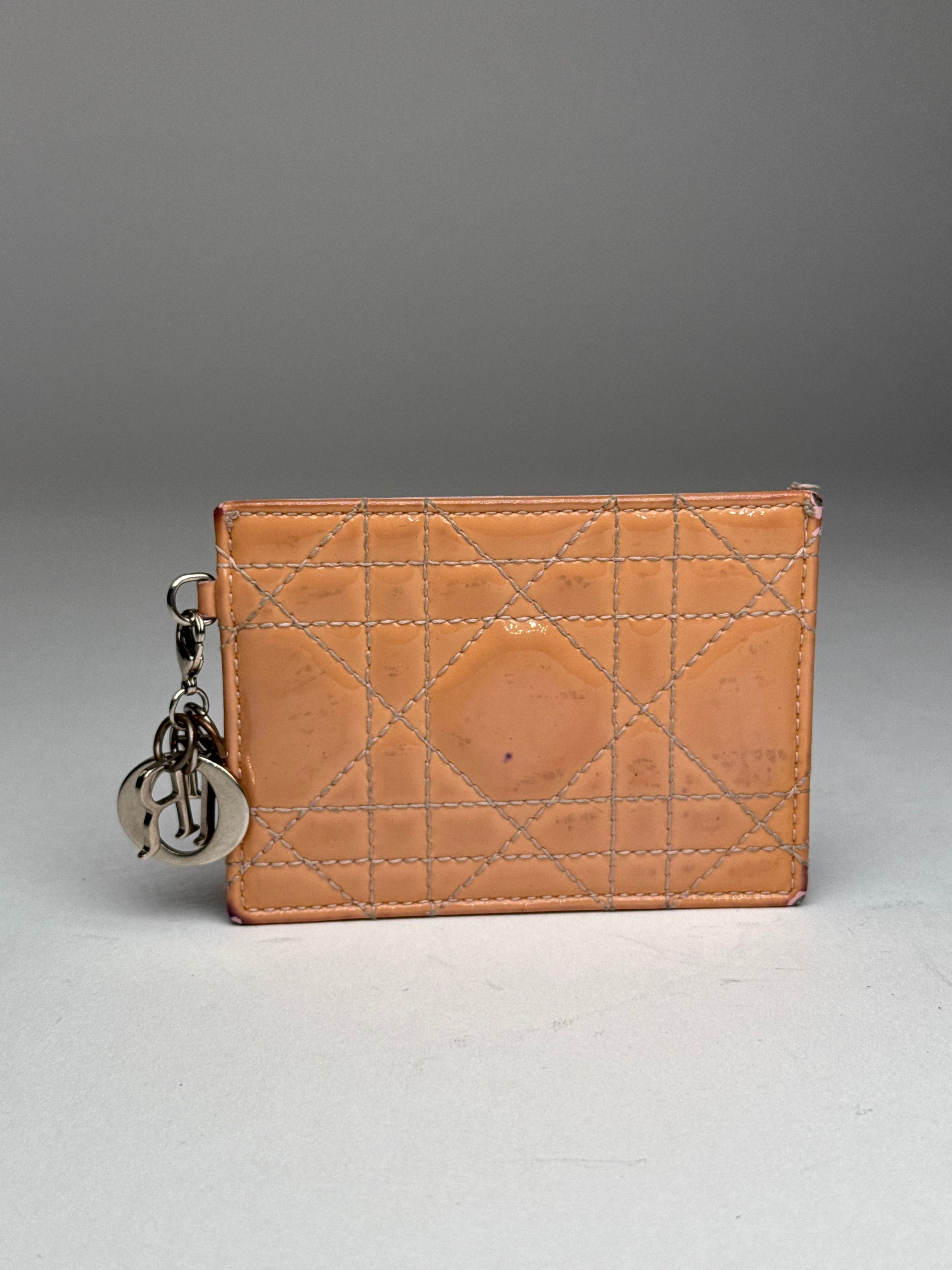 Dior Vintage Patent Leather Card Holder Peach-Orange Size ONE SIZE - 1 Thumbnail