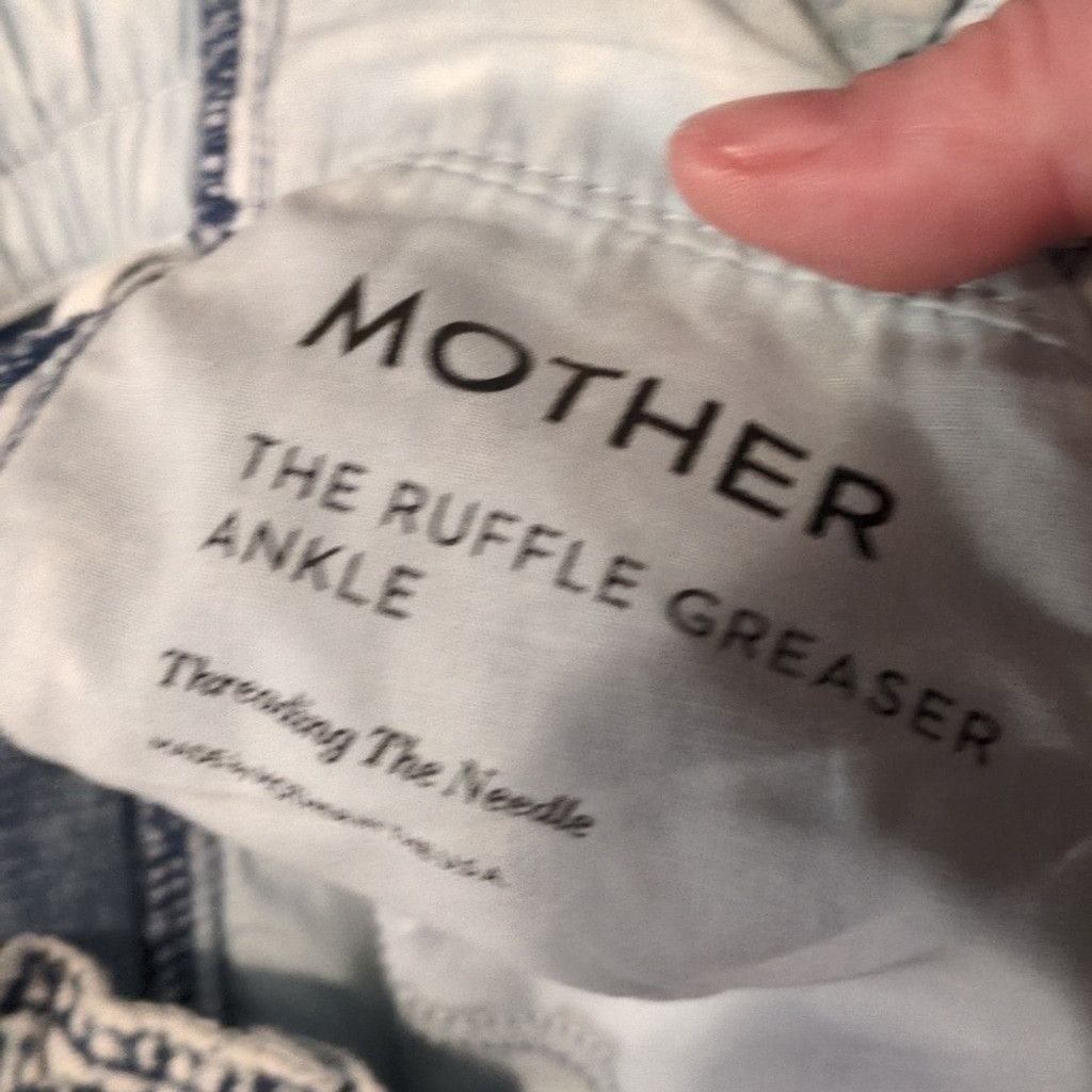 MOTHER MOTHER The Ruffle Greaser Ankle Jeans Size 27 Size 27" / US 4 / IT 40 - 8 Thumbnail