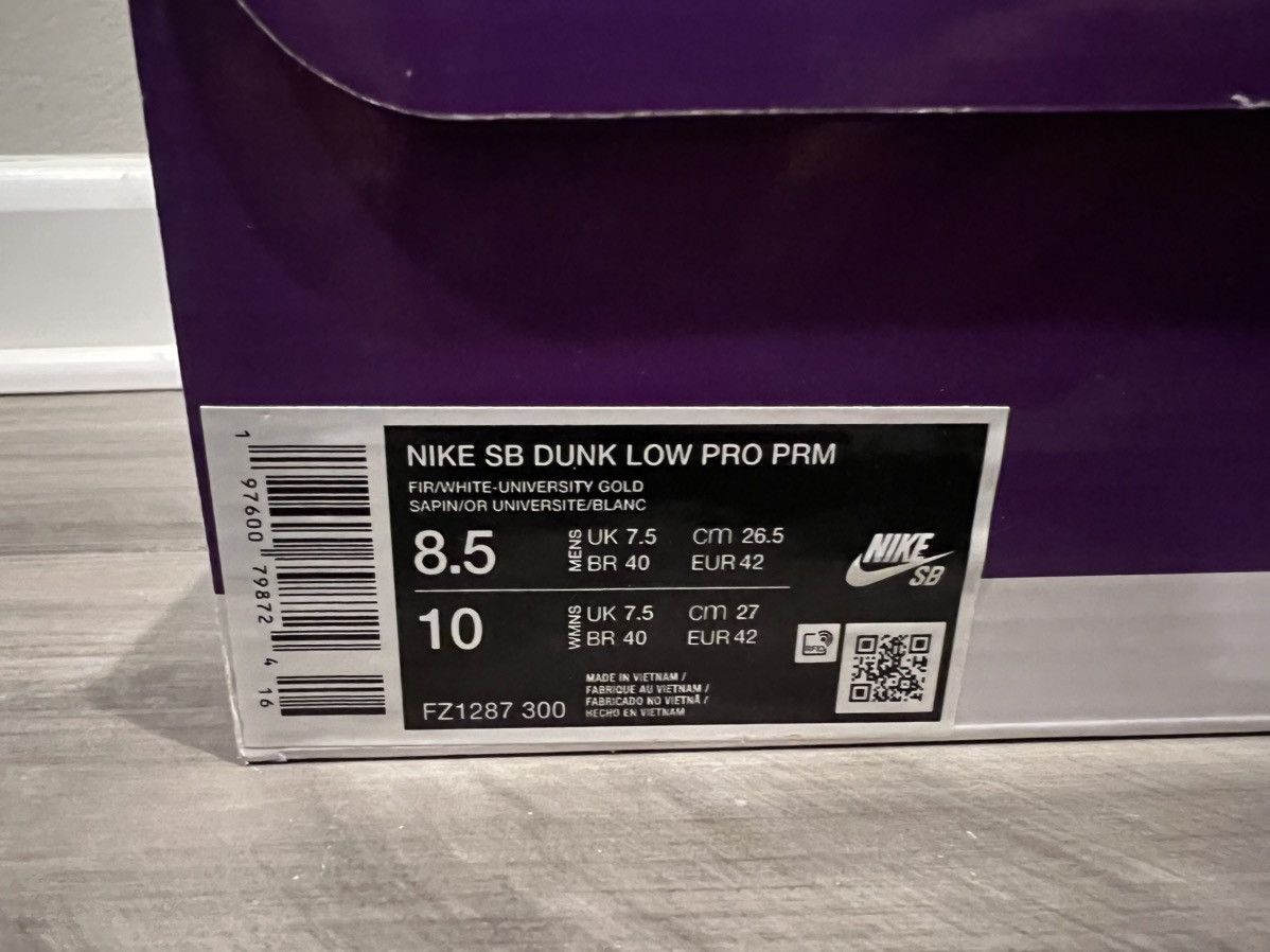 Nike SB Size 8.5 Nike SB Dunk Low Pro Premium Seattle Supersonics Size US 8.5 / EU 41-42 - 10 Thumbnail