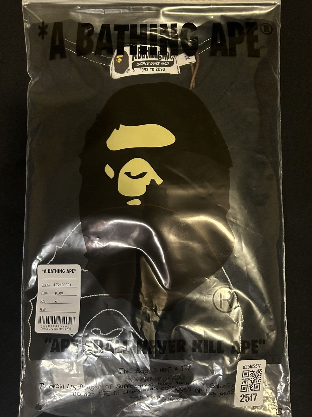 Bape GOAT Exclusive Contrast Stitching Relaxed Fit Tee Size US XL / EU 56 / 4 - 1 Thumbnail