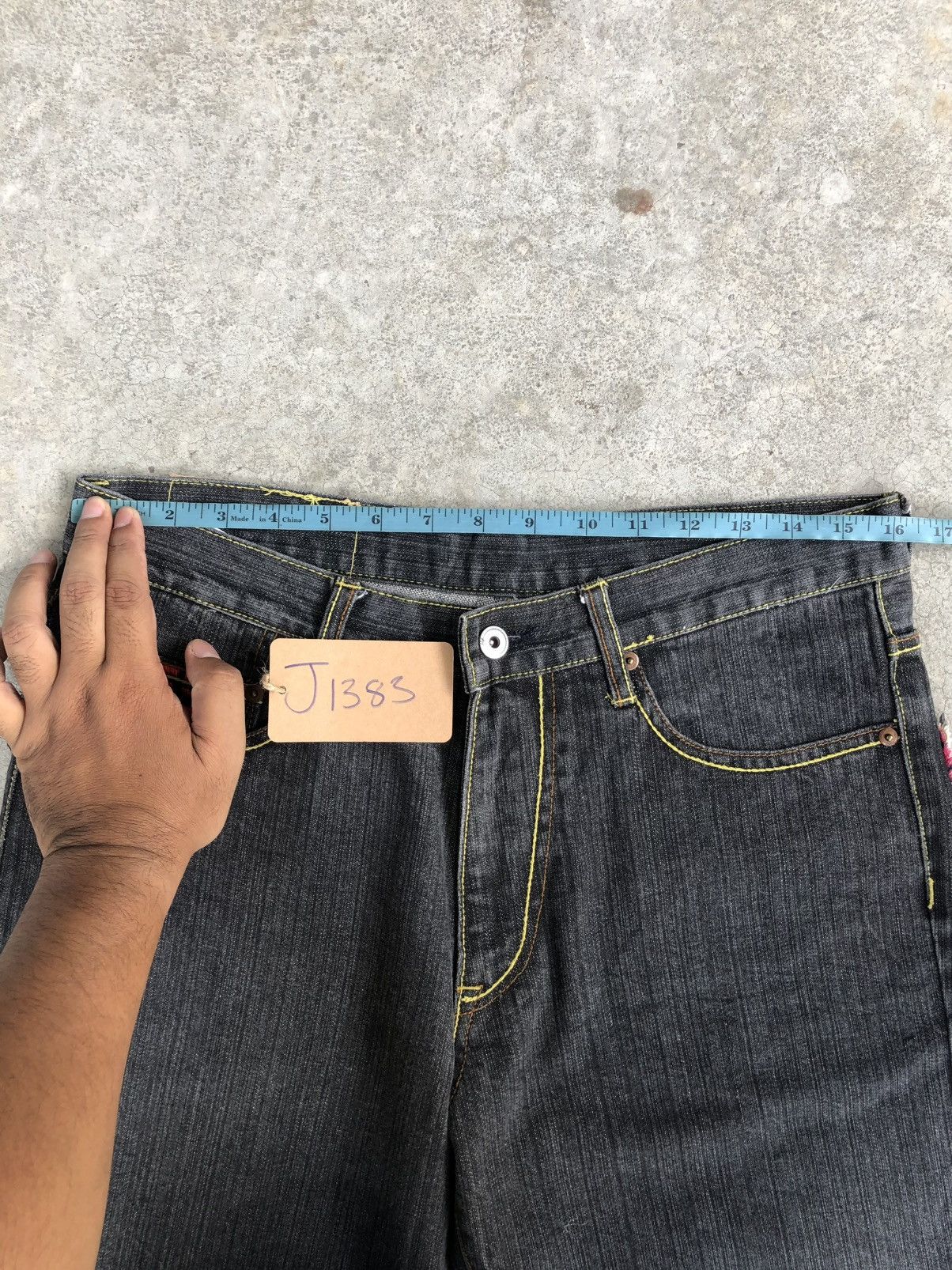 Japanese Brand Japanese Tuwamono Embroidered Jeans Distressed Size US 32 / EU 48 - 21 Thumbnail