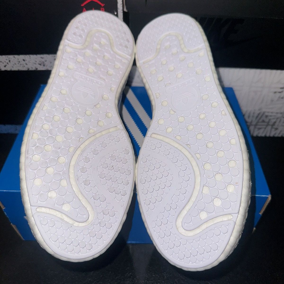 Adidas Size 6.5W - adidas Stan Smith Boost Metallic Silver - BB0108 Size US 6.5 / IT 36.5 - 5 Thumbnail