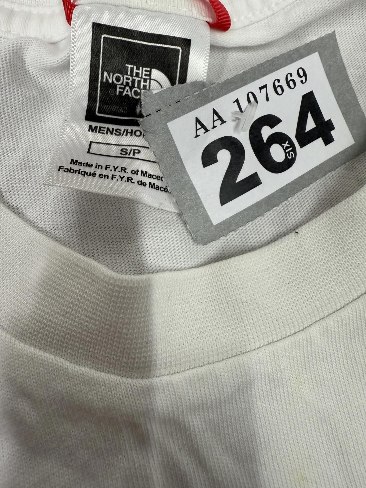 The North Face The North Face White Graphic Logo T-Shirt Size US S / EU 44-46 / 1 - 4 Thumbnail