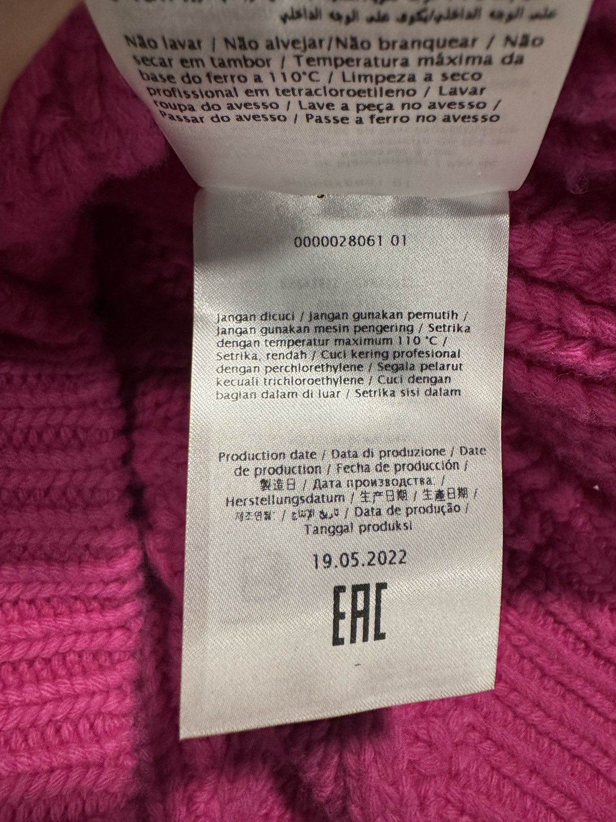 Valentino NWT Valentino Pink PP Wool Knit Sweater Size US L / EU 52-54 / 3 - 7 Thumbnail