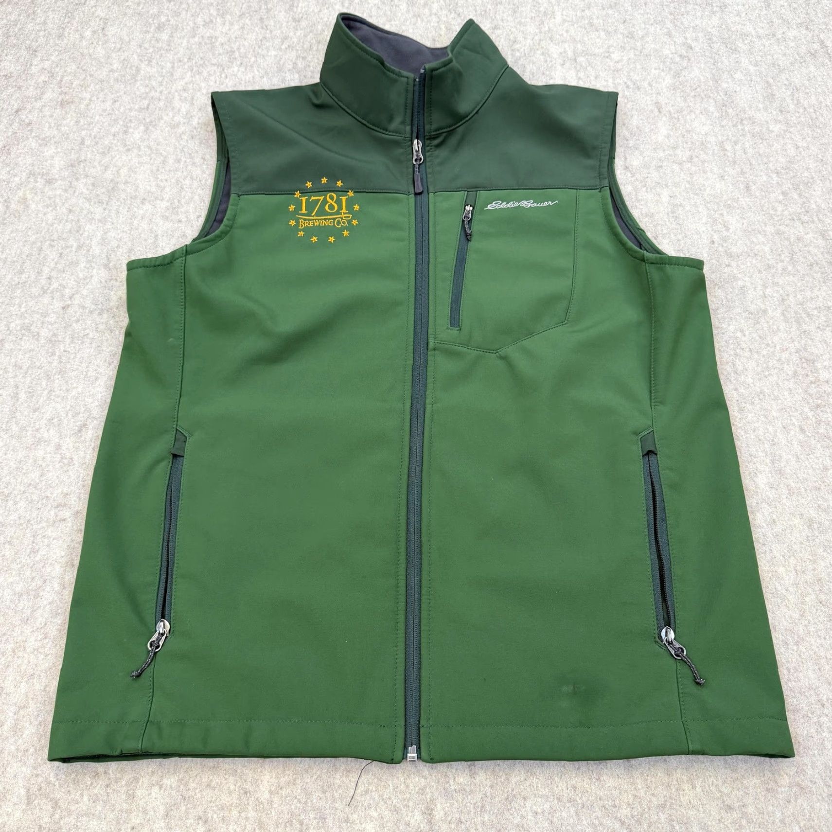 Eddie Bauer Eddie Bauer Vest Mens M Green Softshell Fleece 1781 Brewing Co Beer Zip Size US M / EU 48-50 / 2 - 2 Thumbnail