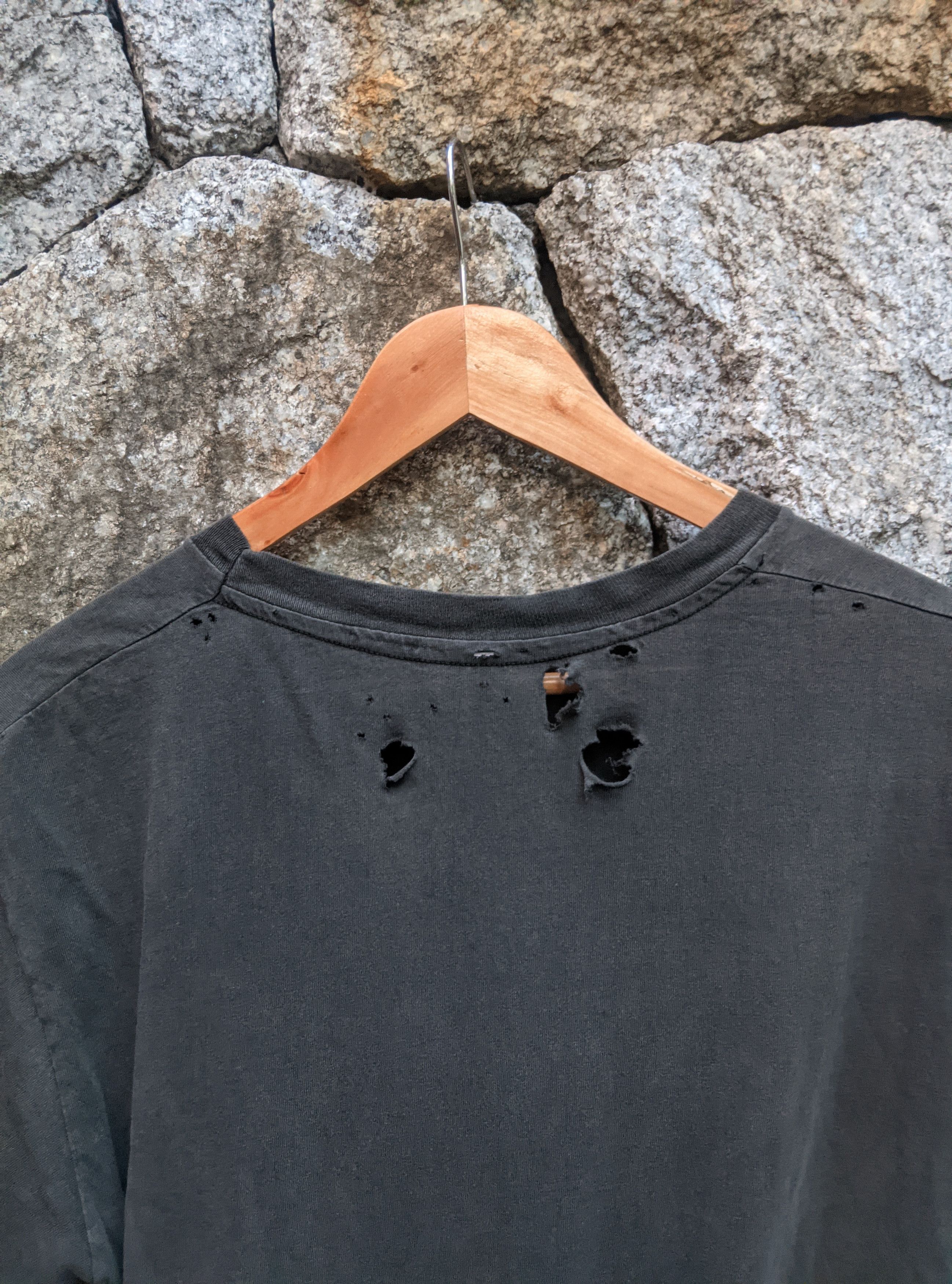 Vintage Vintage 80s thrashed sun fade distressed blank erd grunge Size US L / EU 52-54 / 3 - 12 Thumbnail