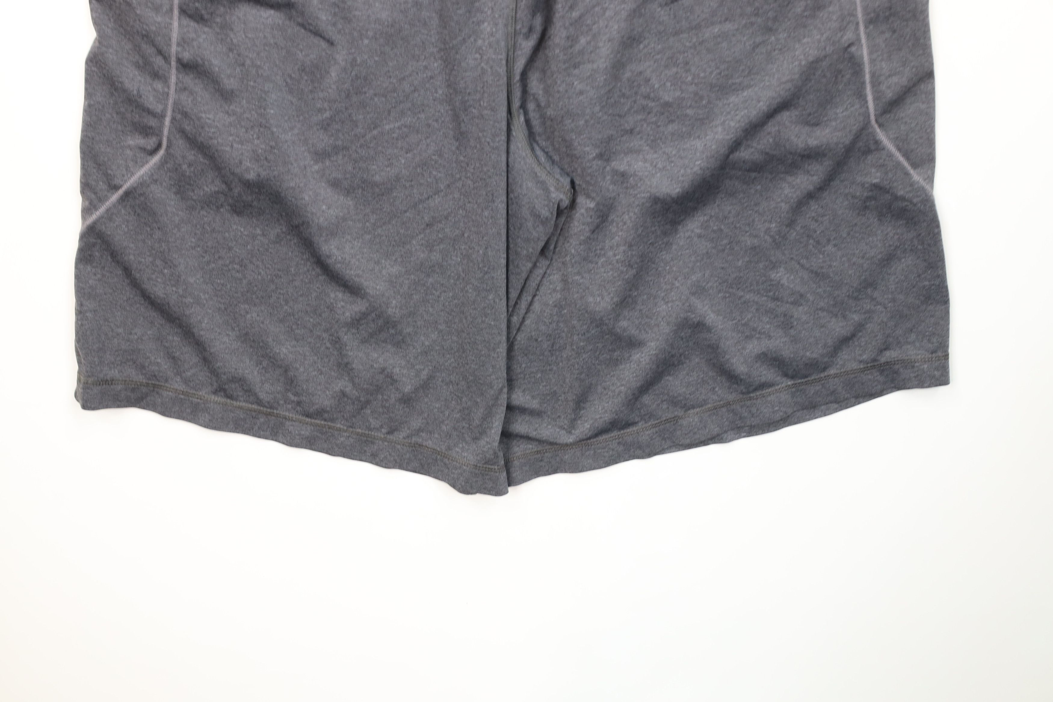 Under Armour Under Armour Loose Fit Training Gym Basketball Shorts Gray Size US 34 / EU 50 - 11 Thumbnail