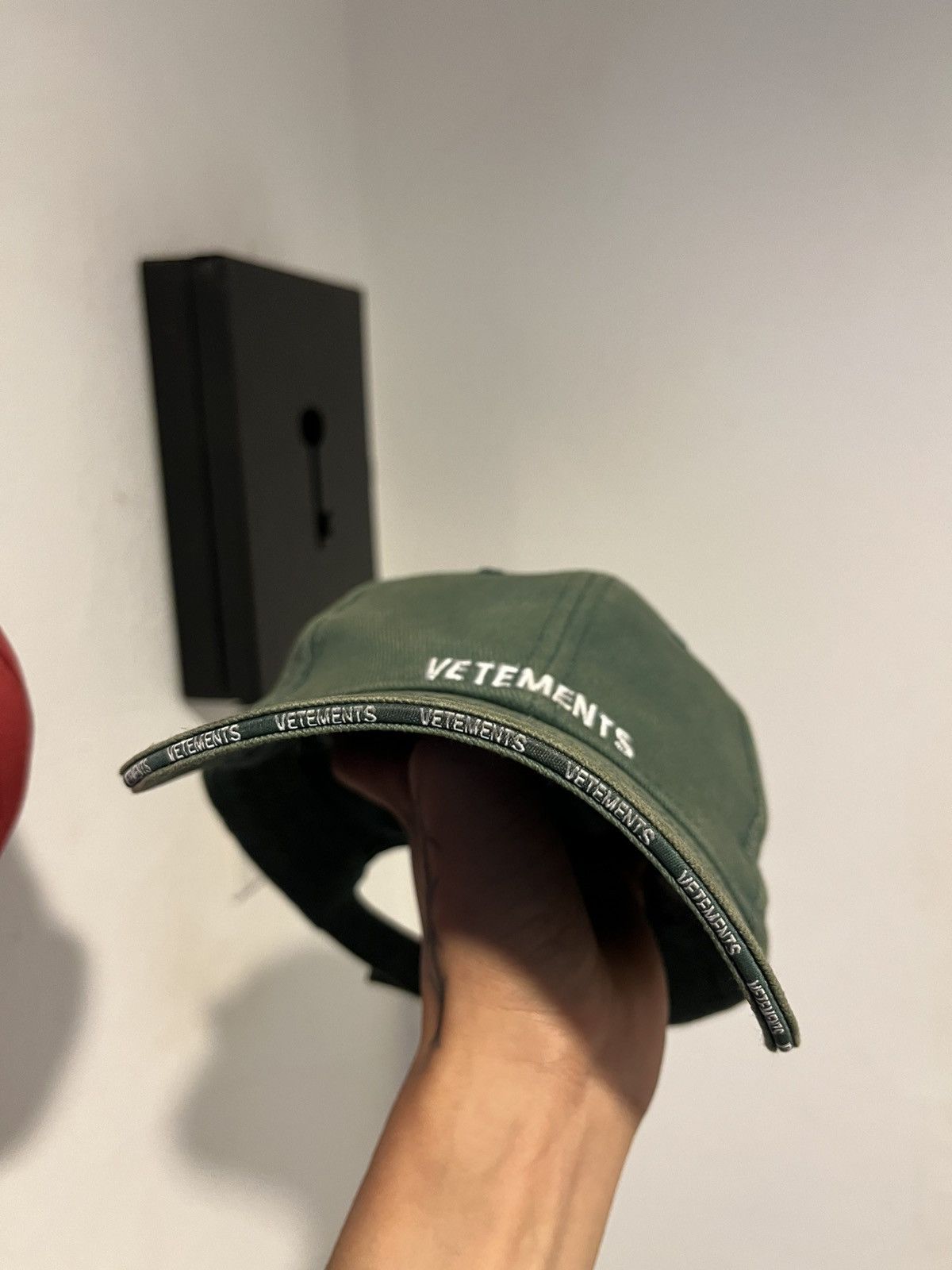 Vetements Sun faded Vetements hats Size ONE SIZE - 6 Thumbnail