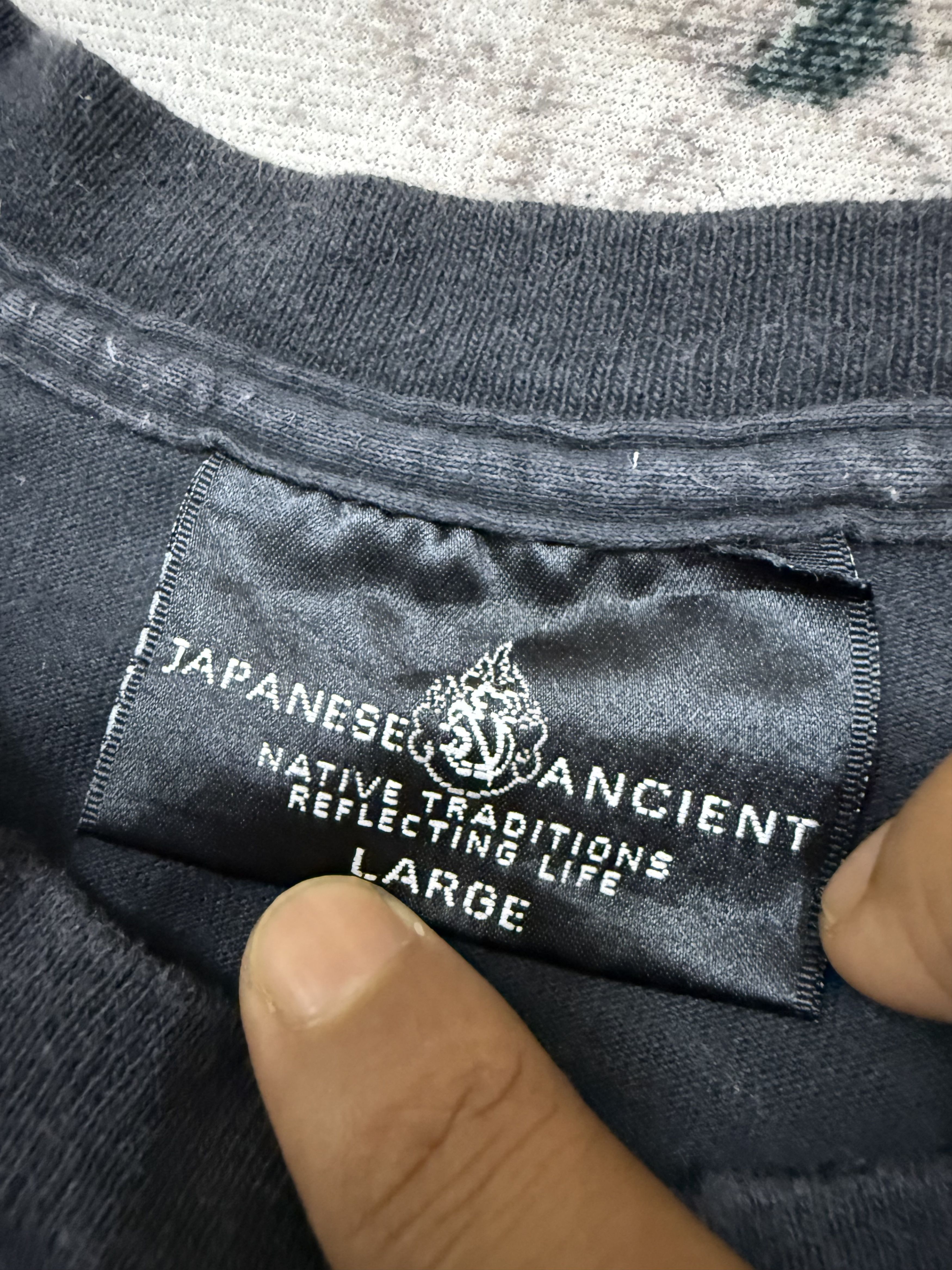 Japanese Brand × Vintage Vintage 90s Japanese Ancent Native Tradition Boxy Tshirt Size US M / EU 48-50 / 2 - 7 Thumbnail