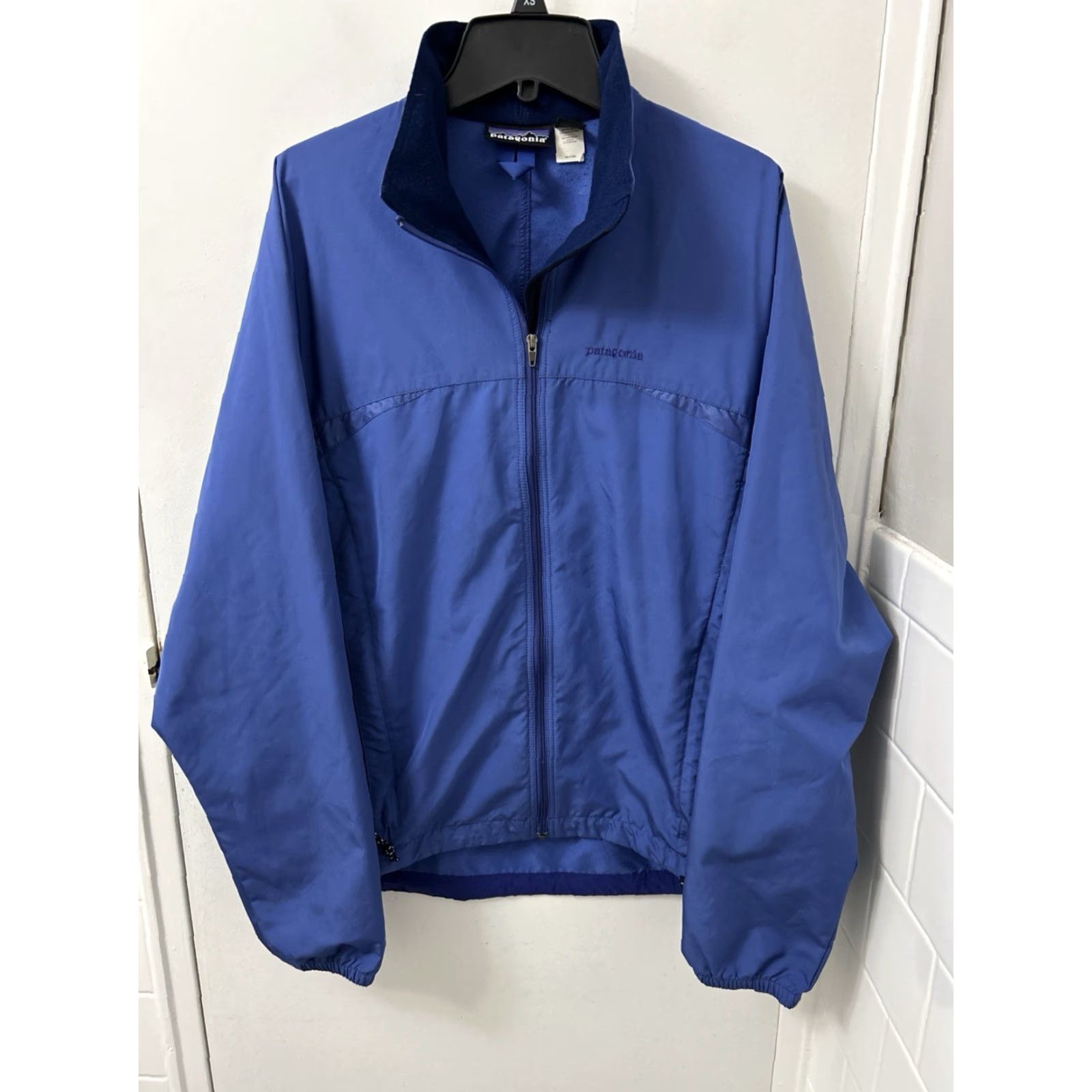 Patagonia Patagonia Jacket Mens Sz S Blue Full Zip Lightweight Windbreaker Pockets L/S Size US S / EU 44-46 / 1 - 2 Thumbnail