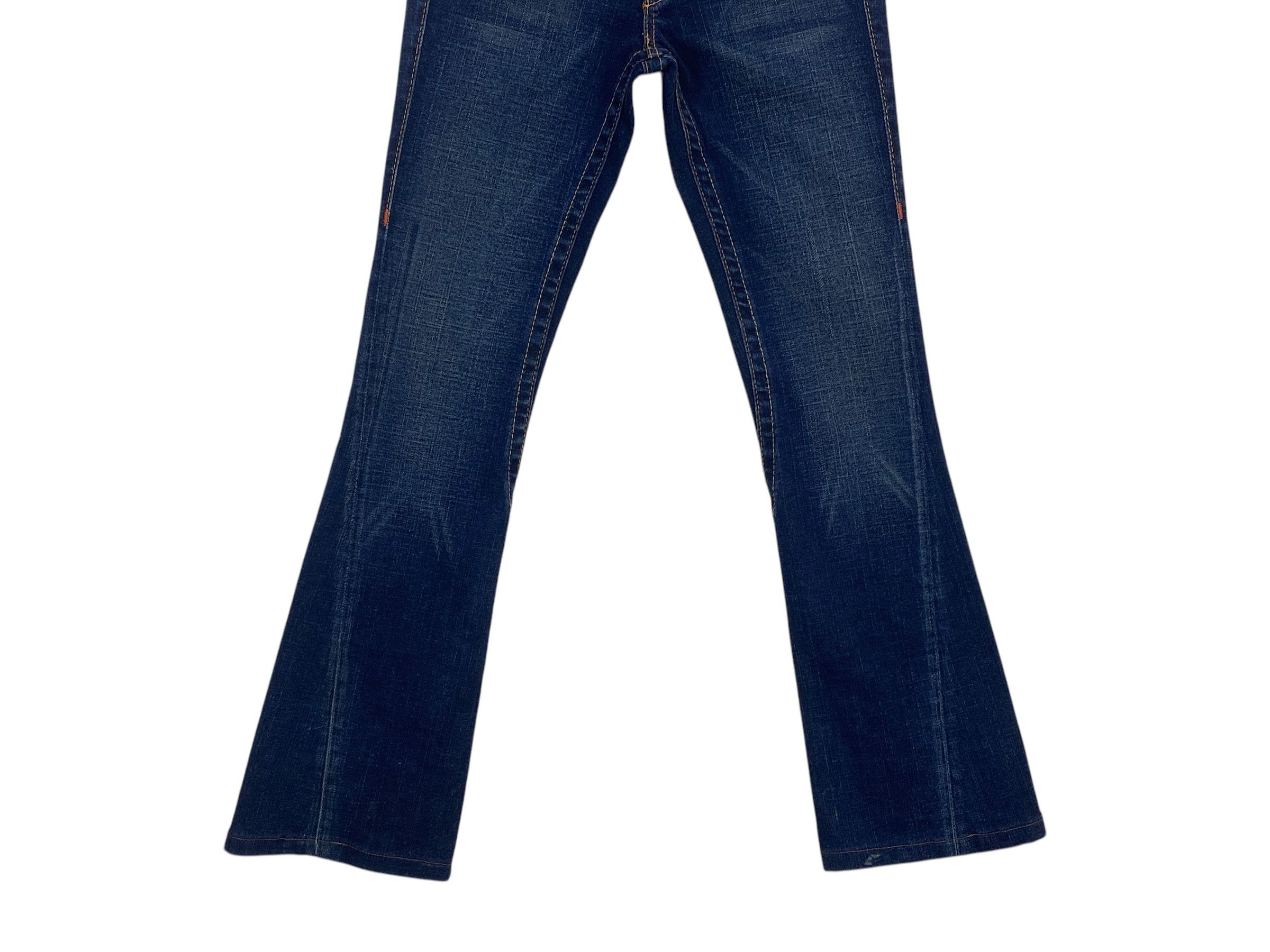 True Religion True Religion Twisted Seam Flare Bootcut Denim Jeans Size 26" / US 2 / IT 38 - 4 Thumbnail