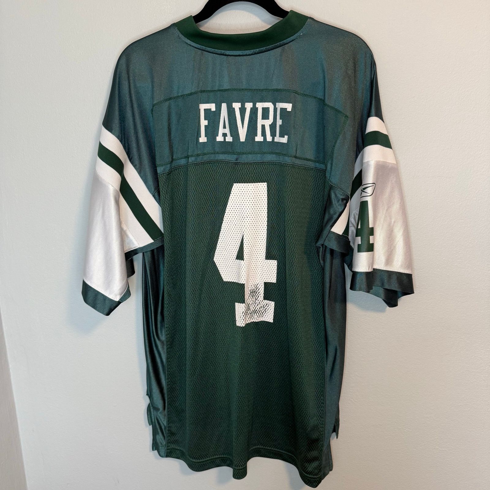 Reebok Brett Favre New York Jets Vintage Reebok NFL Jersey Size L Size US L / EU 52-54 / 3 - 2 Thumbnail
