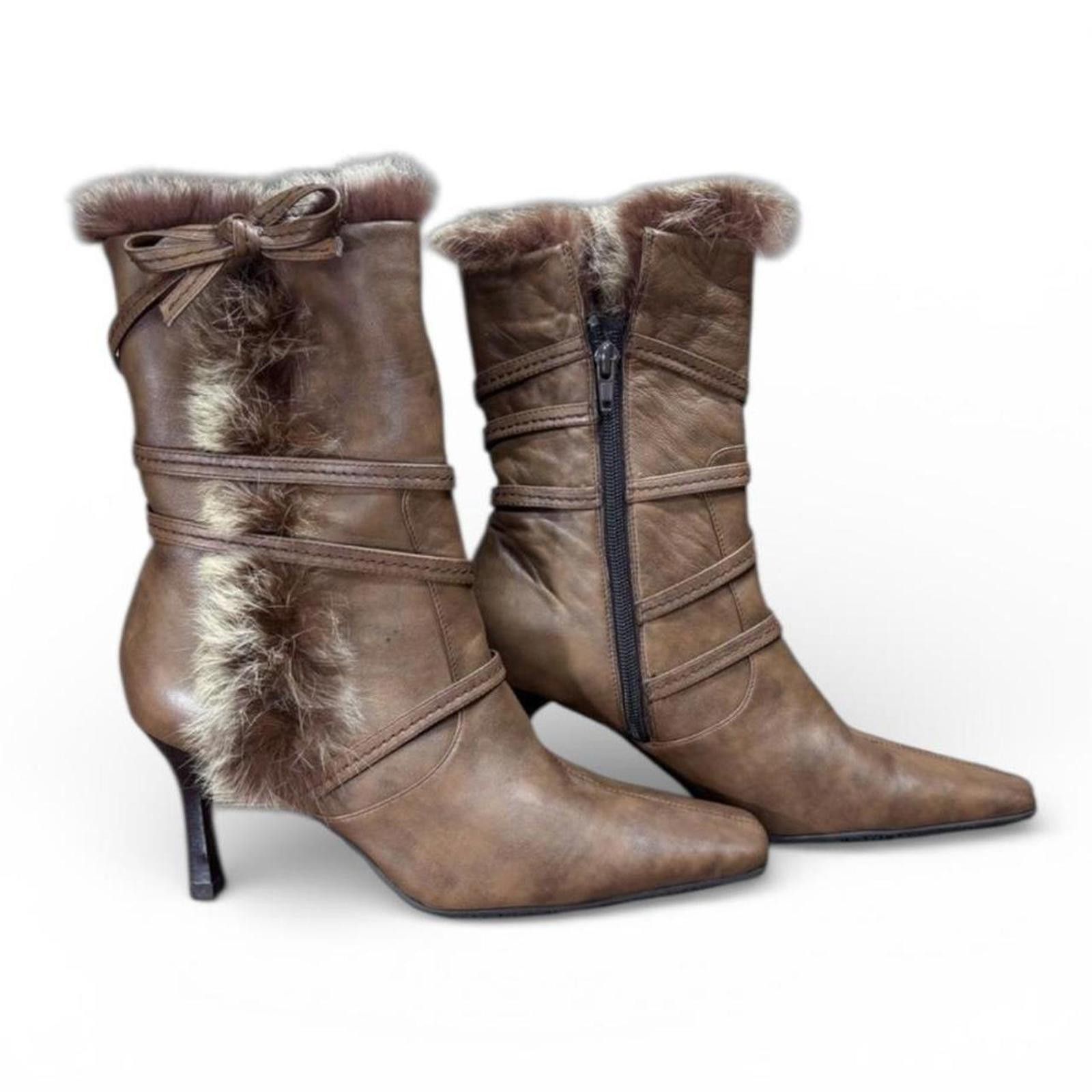Ellesse Fur whimsy goth mid length 2000s style brown winter boots Size US 6.5 / IT 36.5 - 5 Thumbnail