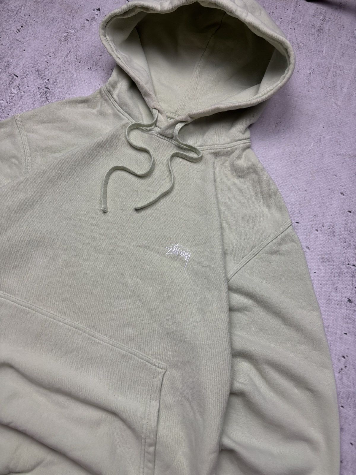 Stussy vintage stussy small logo basic boxy hoodie 00s y2k swag Size US S / EU 44-46 / 1 - 2 Thumbnail