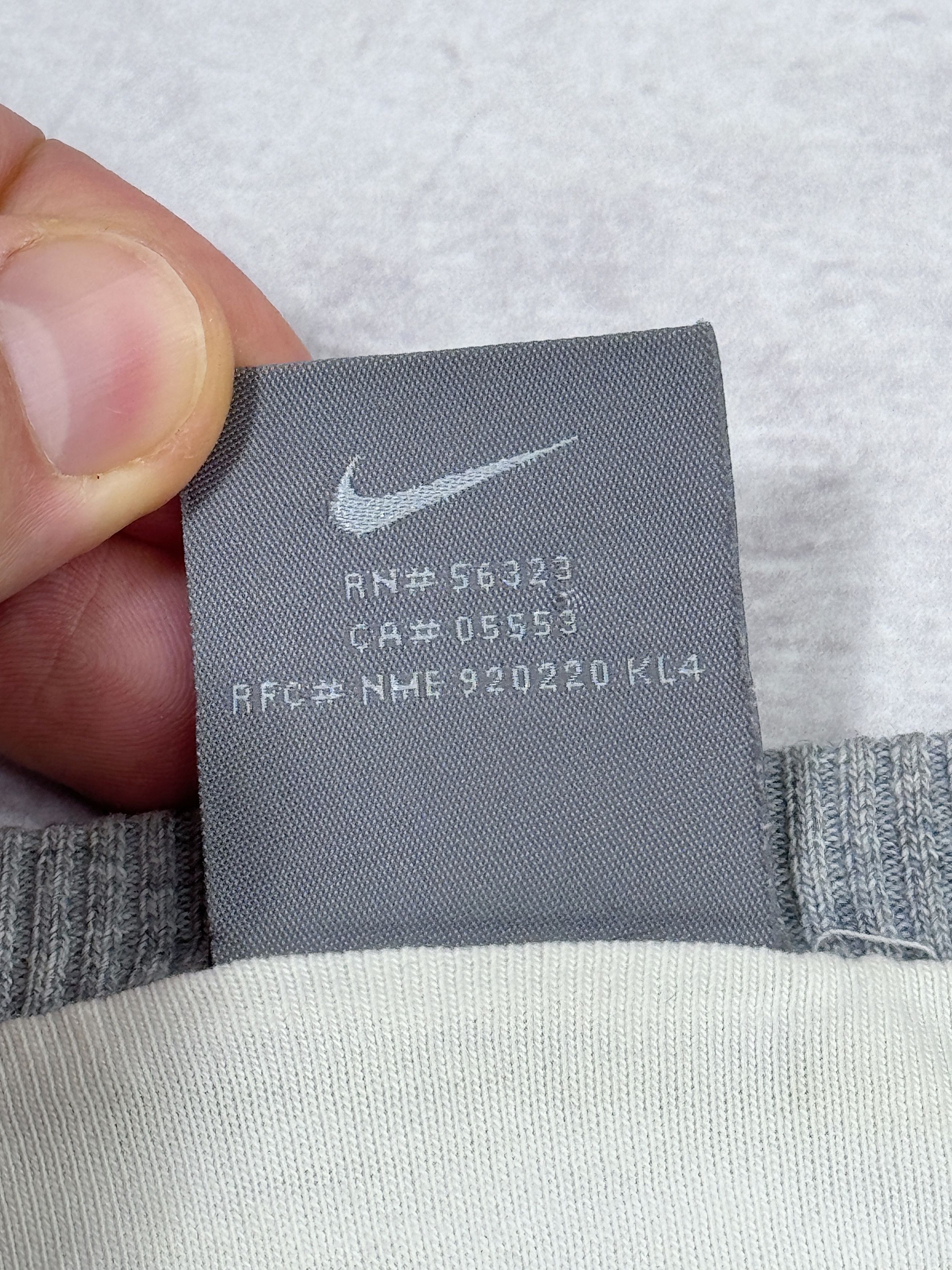 Nike × Vintage Y2K Nike Sweatshirt Small Swoosh Logo Basic Size US L / EU 52-54 / 3 - 9 Thumbnail