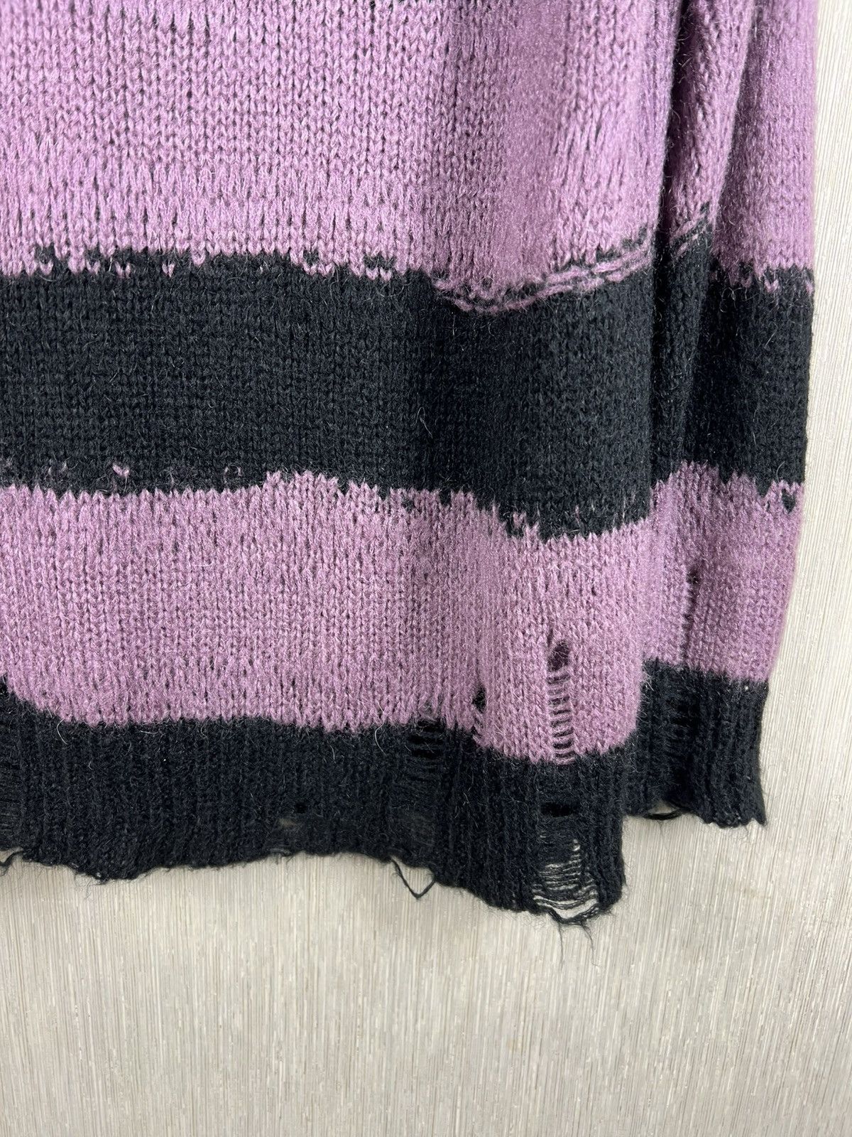 Acne Studios Acne Studios distressed open knit sweter striped Kurt Cobain Size US M / EU 48-50 / 2 - 17 Thumbnail