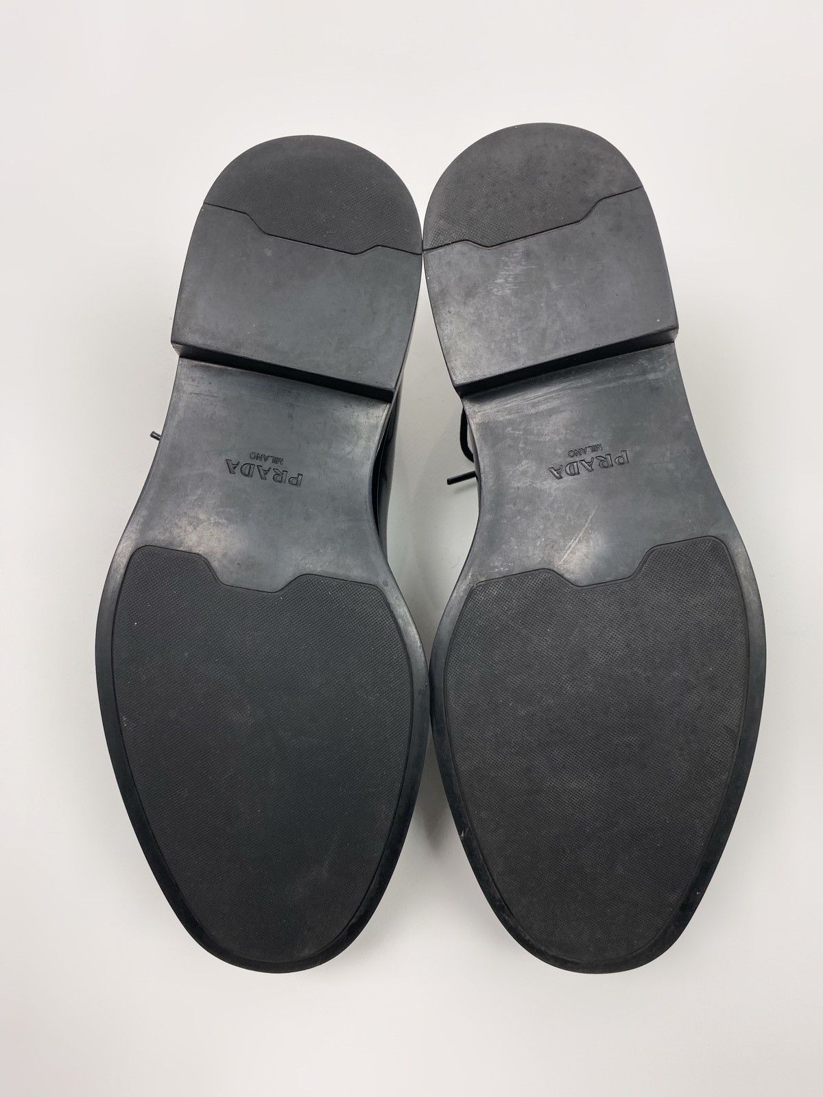 Prada Prada Black Brushed Leather Oxford Shoes Size US 7 / EU 40 - 18 Thumbnail