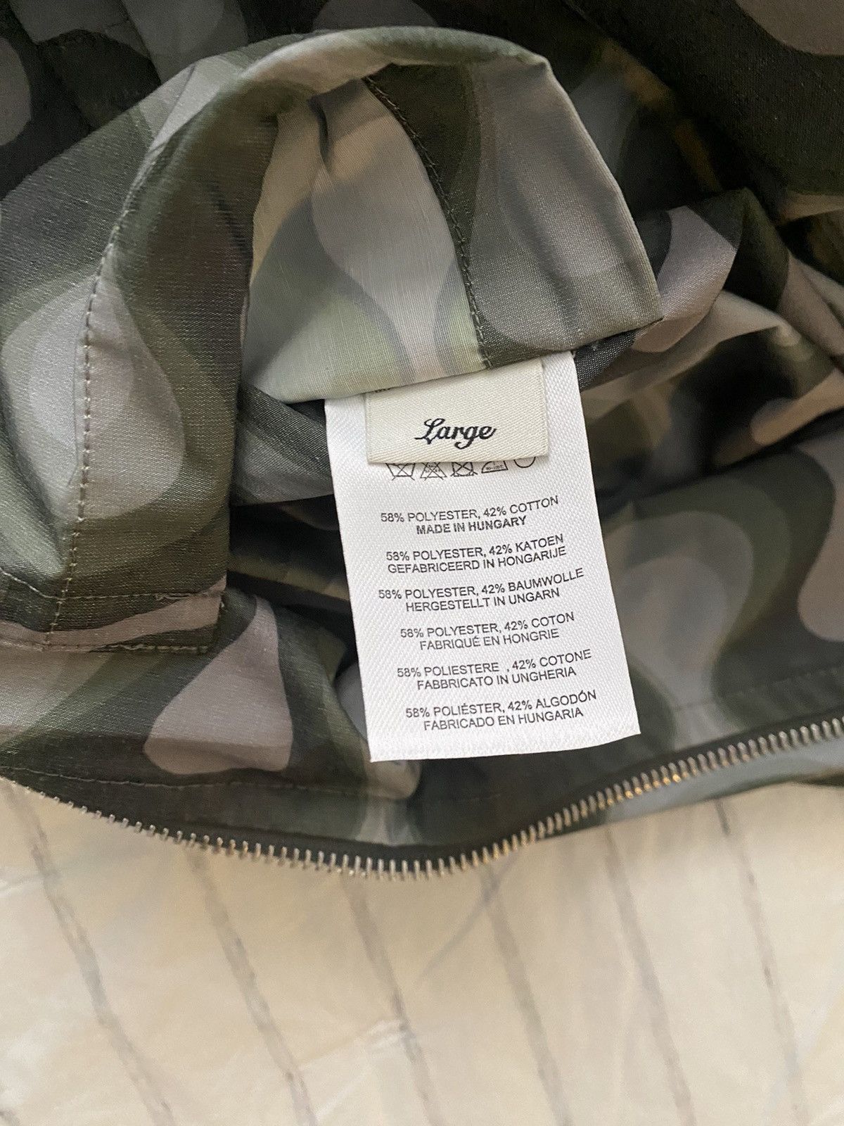 Dries Van Noten Dries Van Noten Varlam Printed Hooded Jacket Sz Large NWT Size US L / EU 52-54 / 3 - 12 Thumbnail