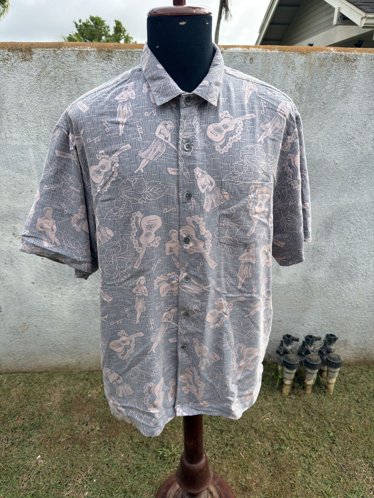 Kahala PreOwned Kahala Hawaiian Print Multicolored Men's XL Size US XL / EU 56 / 4 - 1 Thumbnail