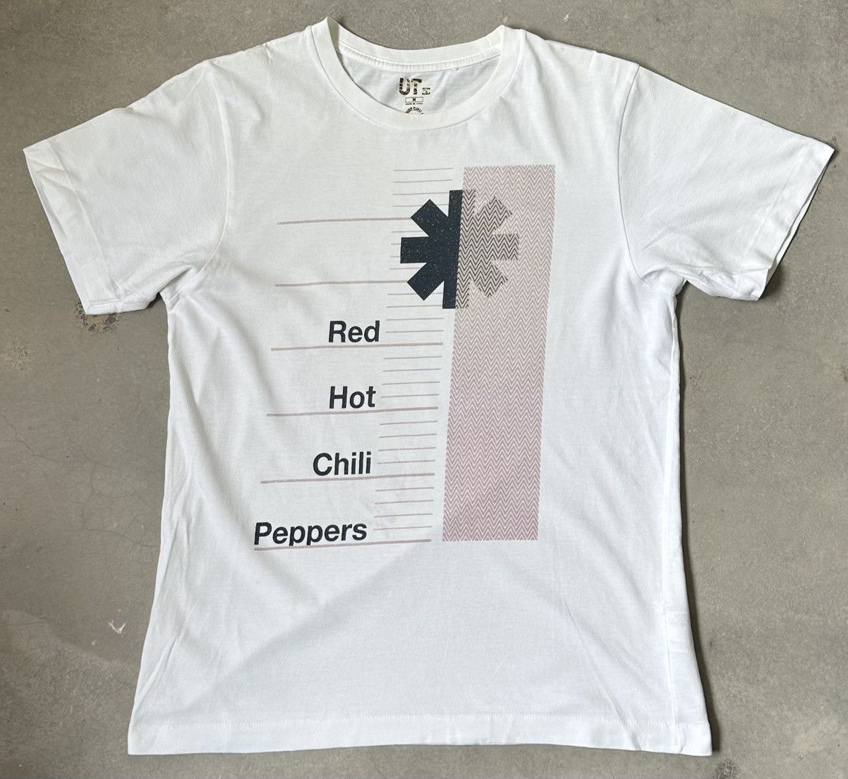 Band Tees RED HOT CHILLI PEPPER BAND TEE Size US M / EU 48-50 / 2 - 1 Thumbnail