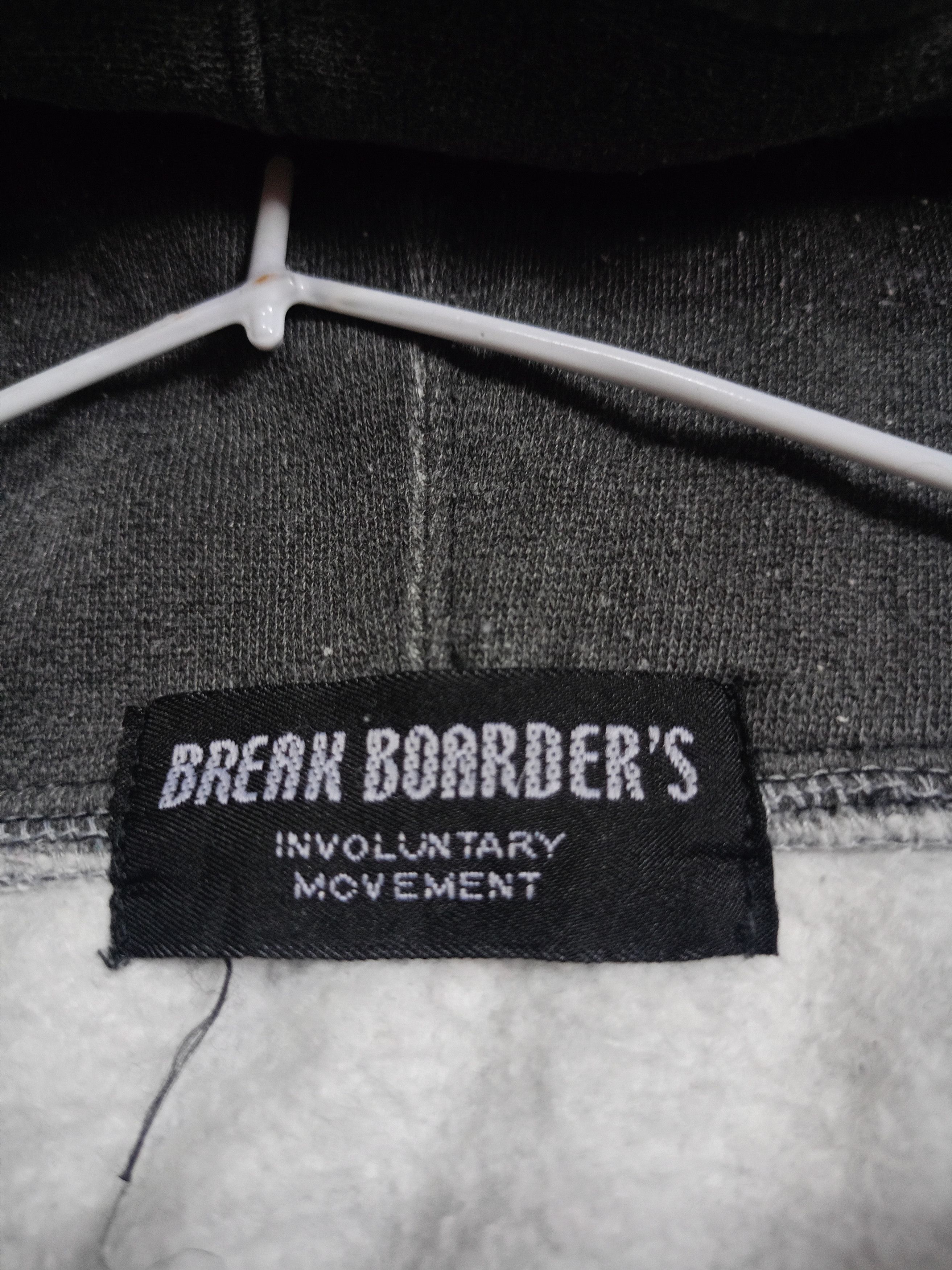 Japanese Brand 🔥Break Boarder's X 2 ton color🔥 Size US L / EU 52-54 / 3 - 6 Thumbnail