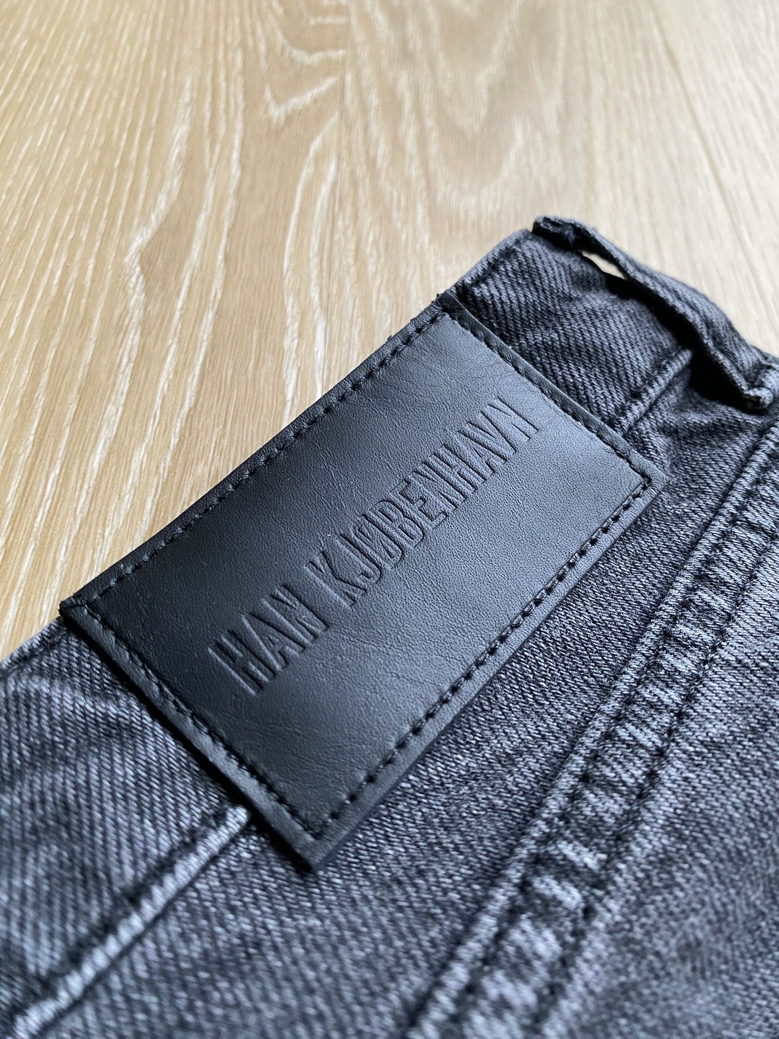 Han Kjobenhavn NWT - Baggy Denim - Black Vein Size US 33 - 21 Thumbnail