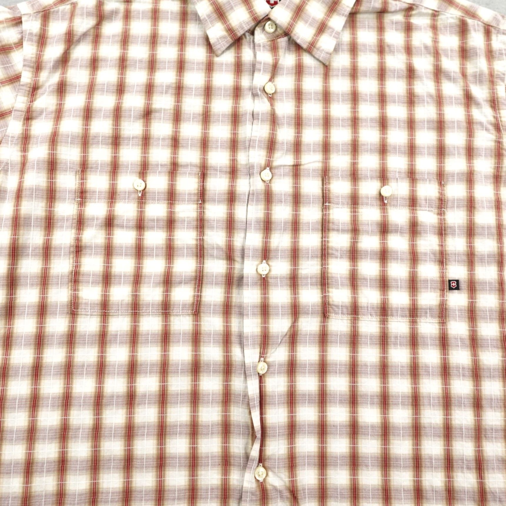 Victorinox VINTAGE Victorinox Shirt Mens Large Beige Red Plaid Button-Up Outdoor Camp Size US L / EU 52-54 / 3 - 3 Thumbnail